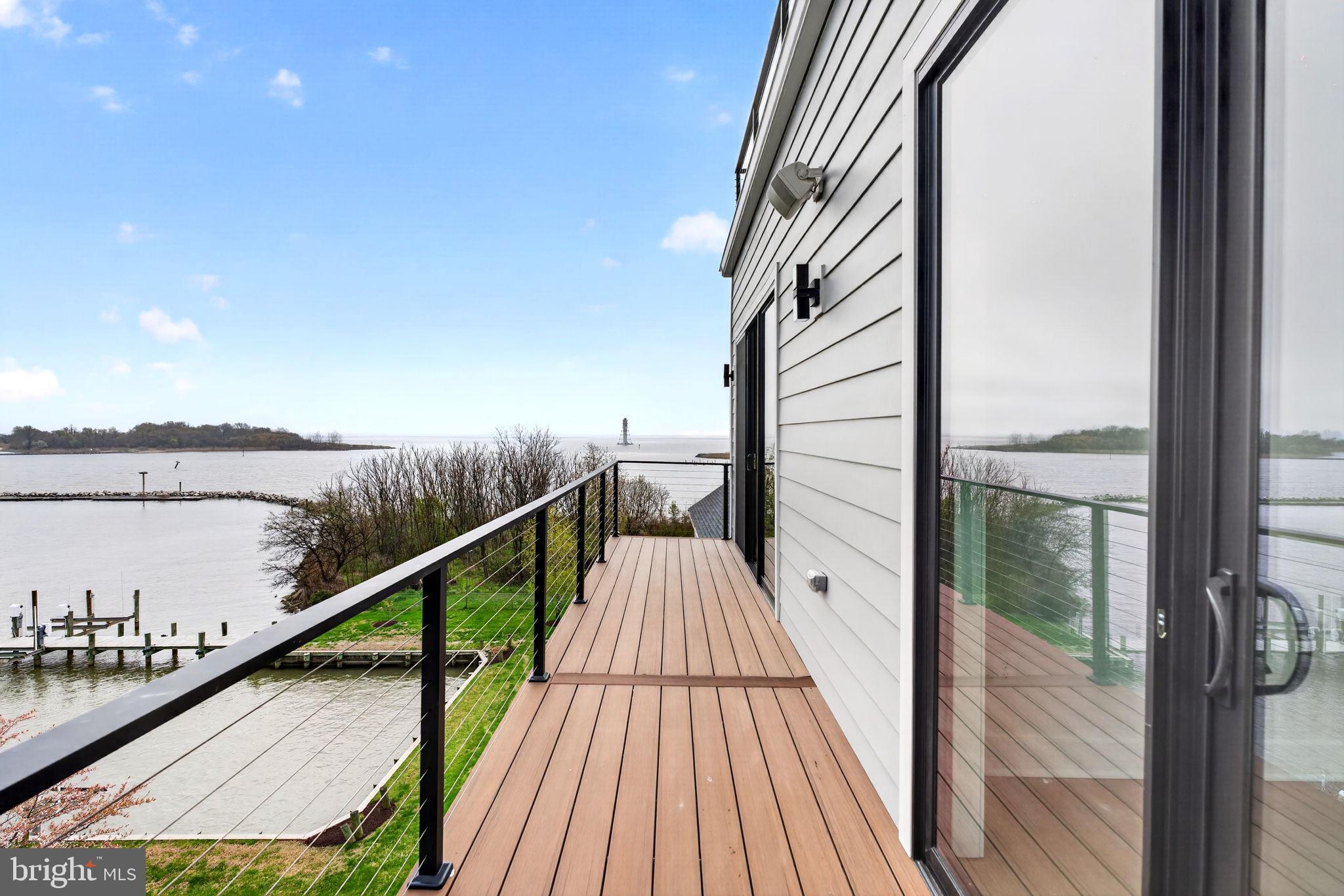 SWAN POINT - Residential