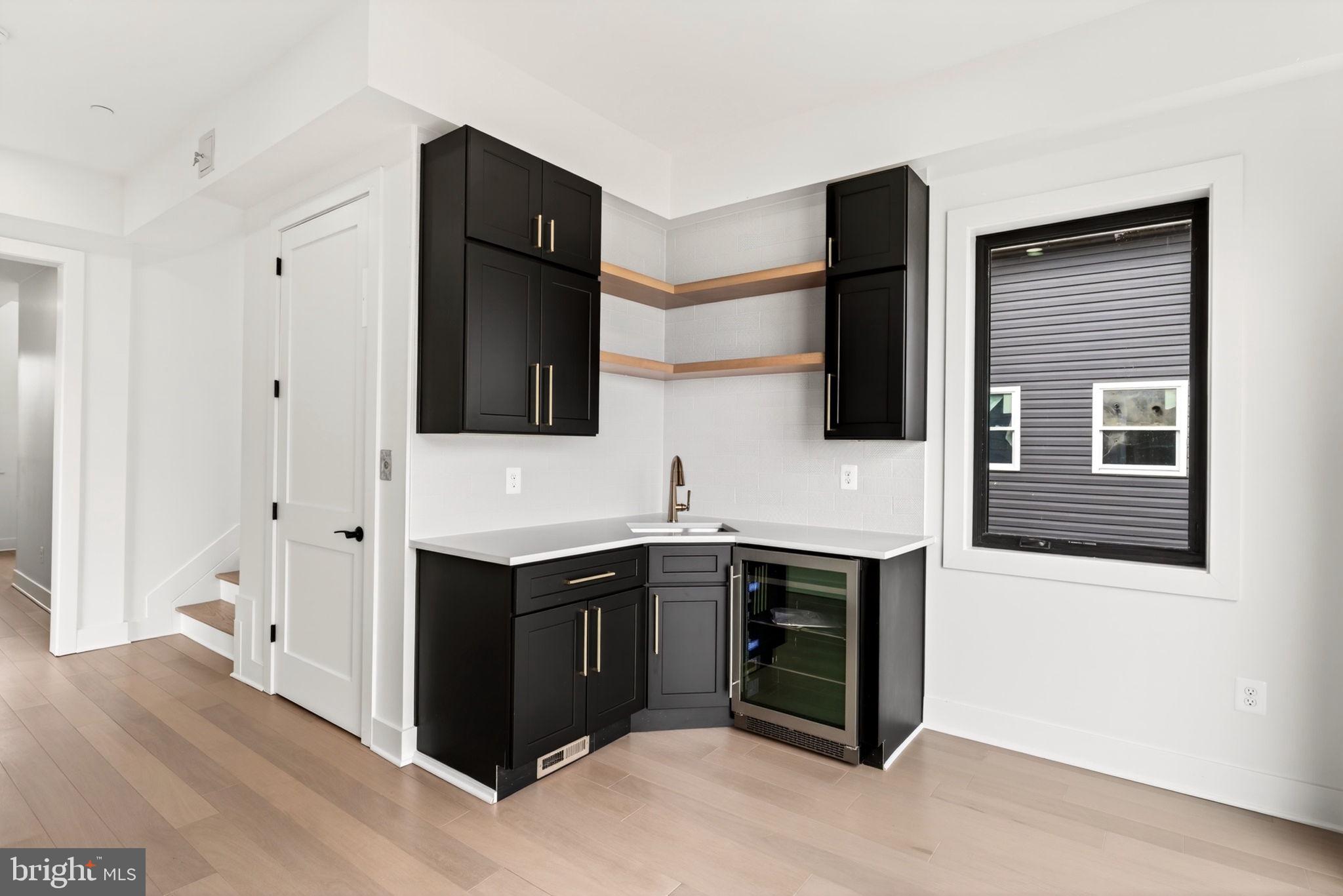 SWAN POINT - Residential