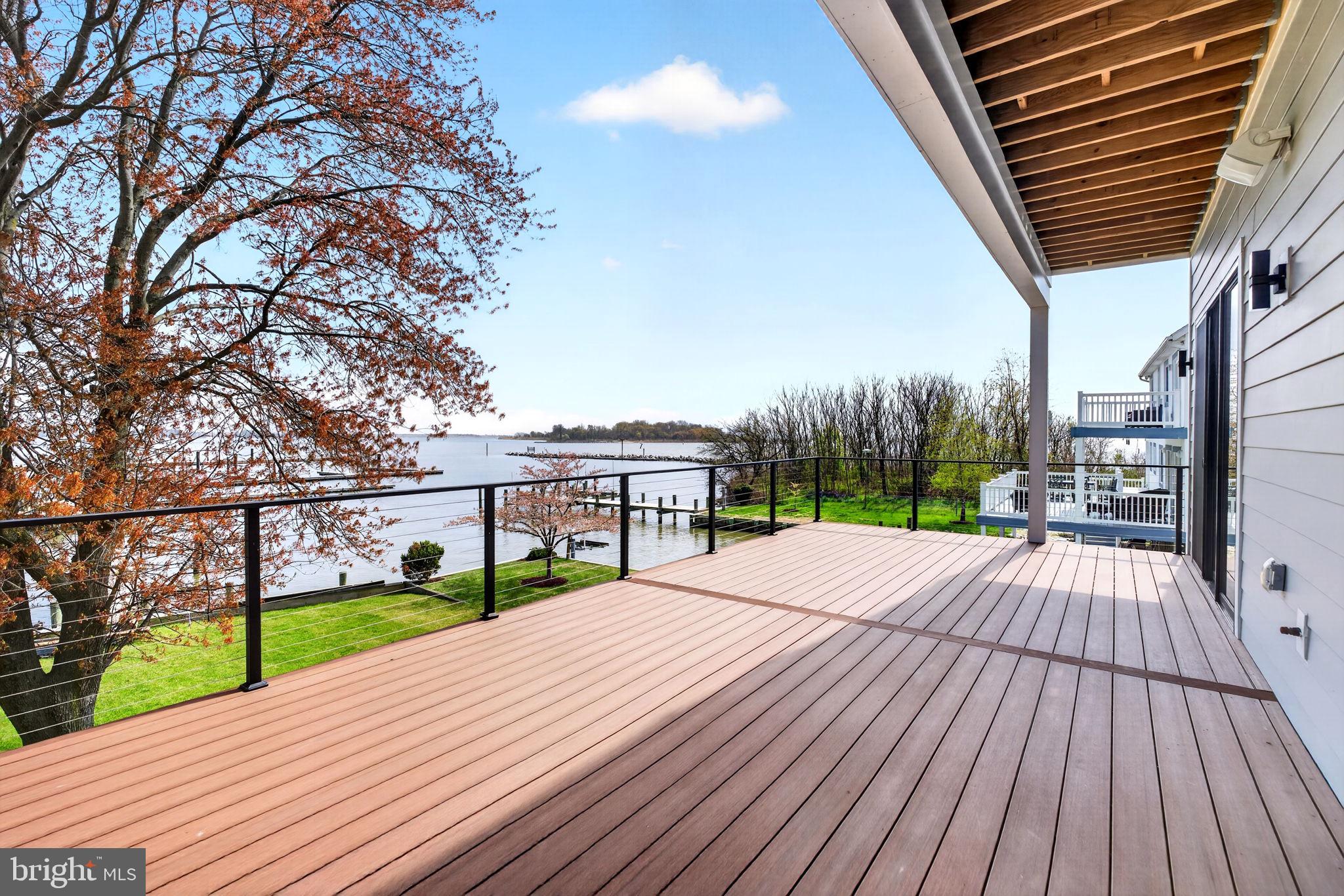 SWAN POINT - Residential