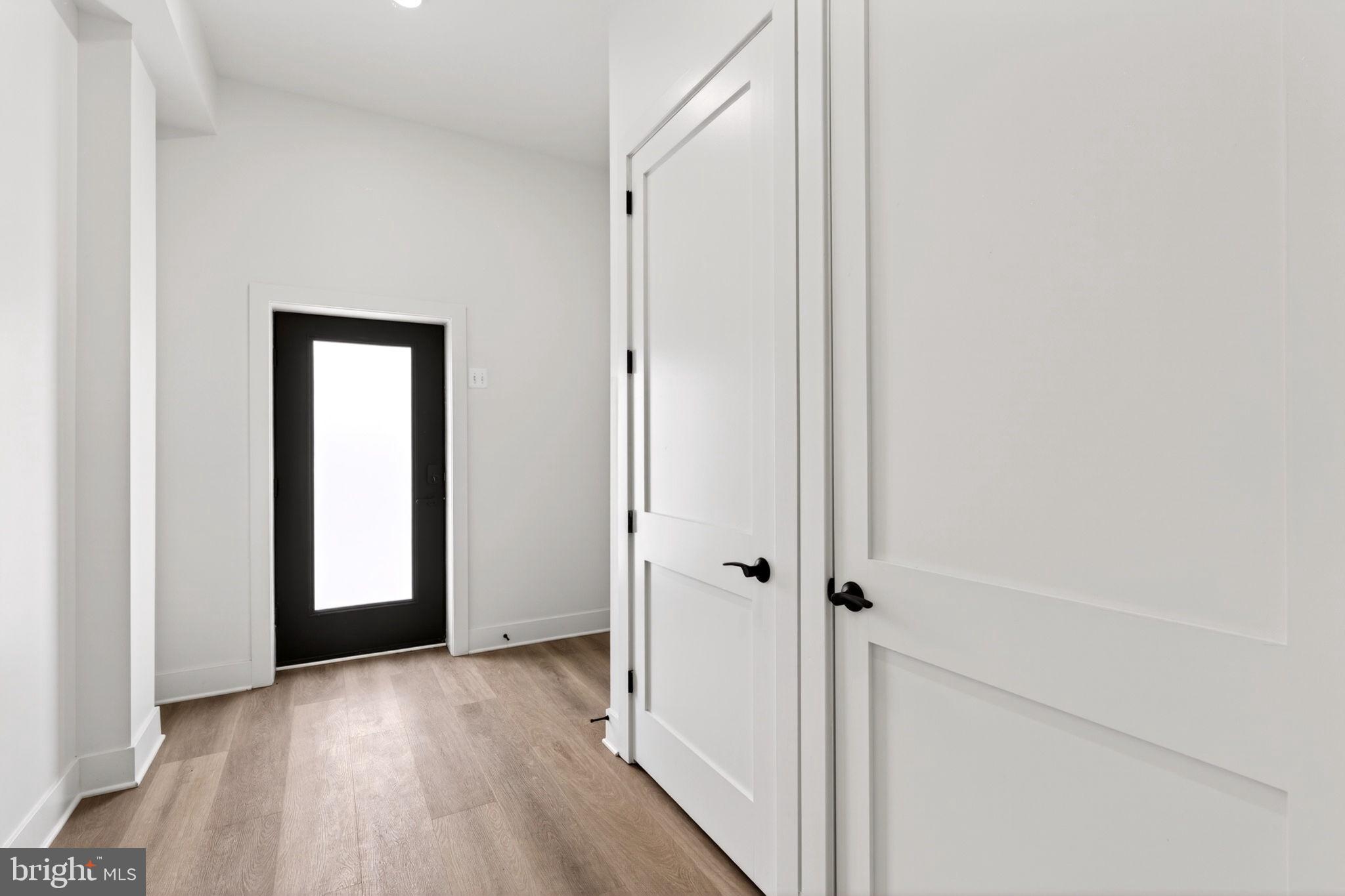 SWAN POINT - Residential