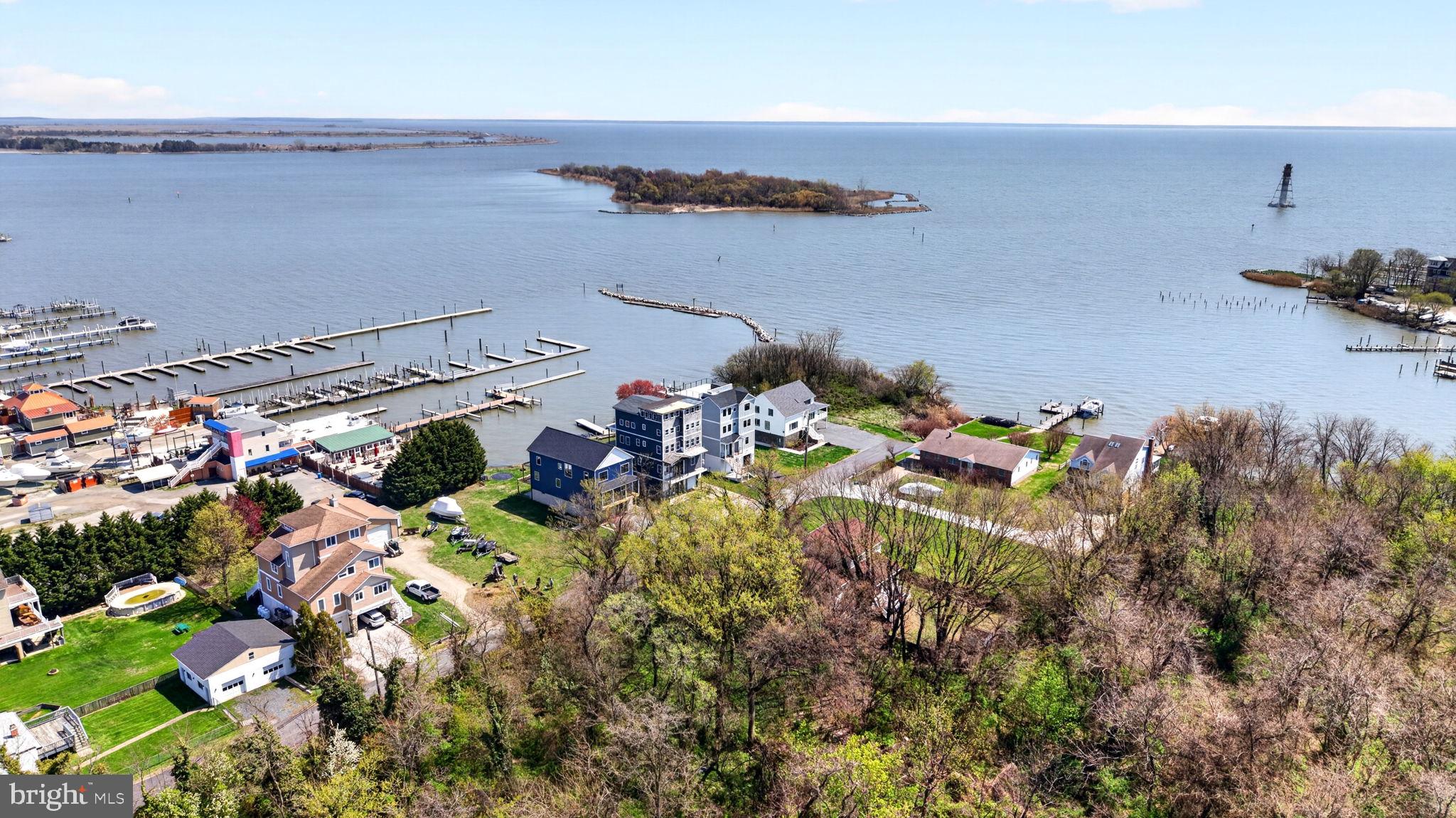 SWAN POINT - Residential