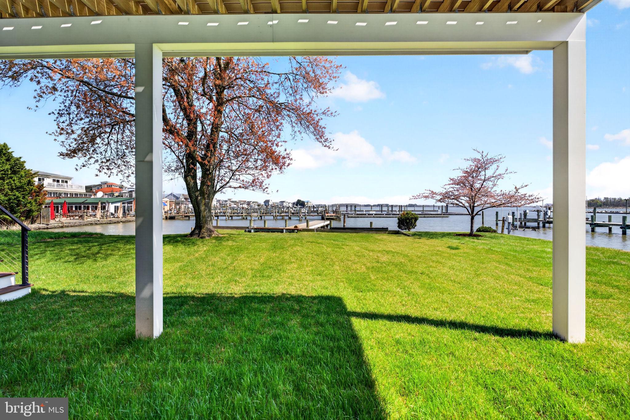 SWAN POINT - Residential