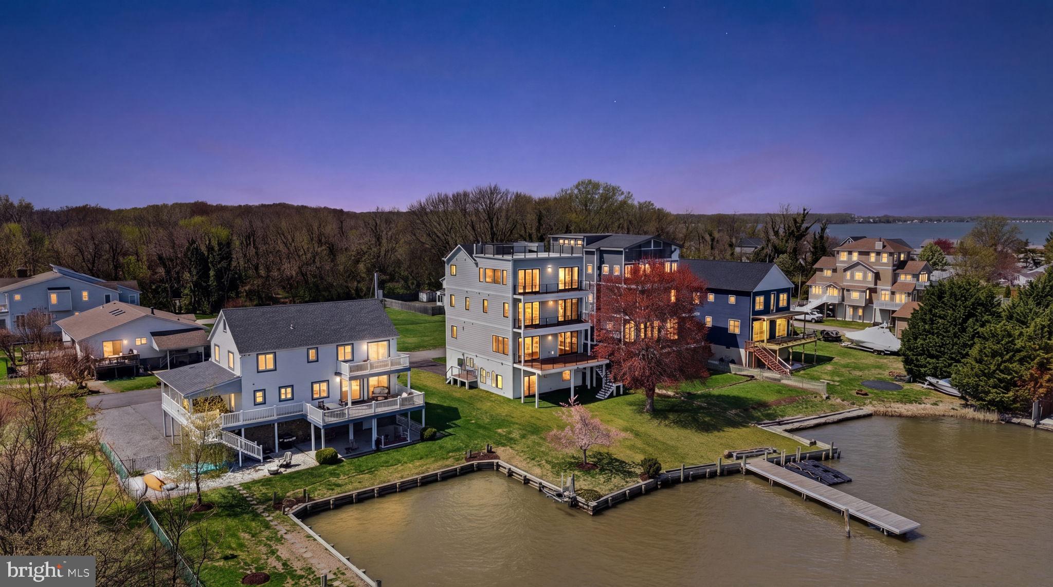 SWAN POINT - Residential