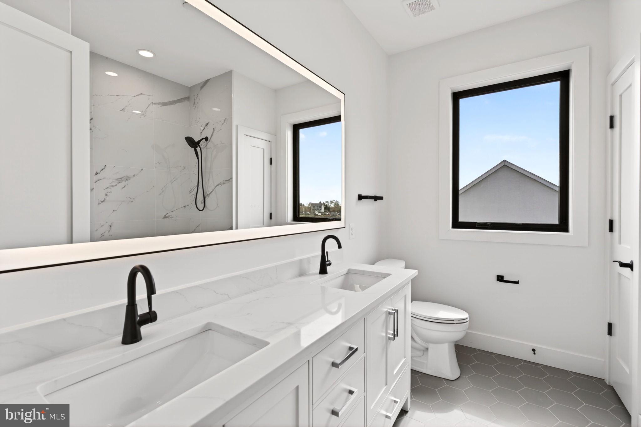 SWAN POINT - Residential