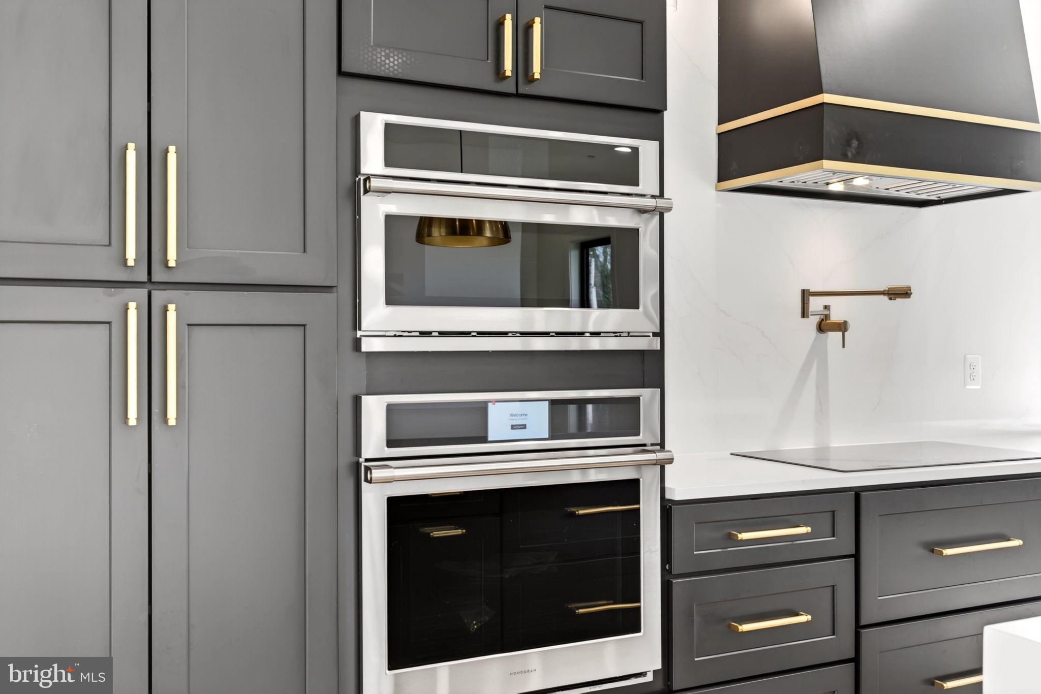 SWAN POINT - Residential