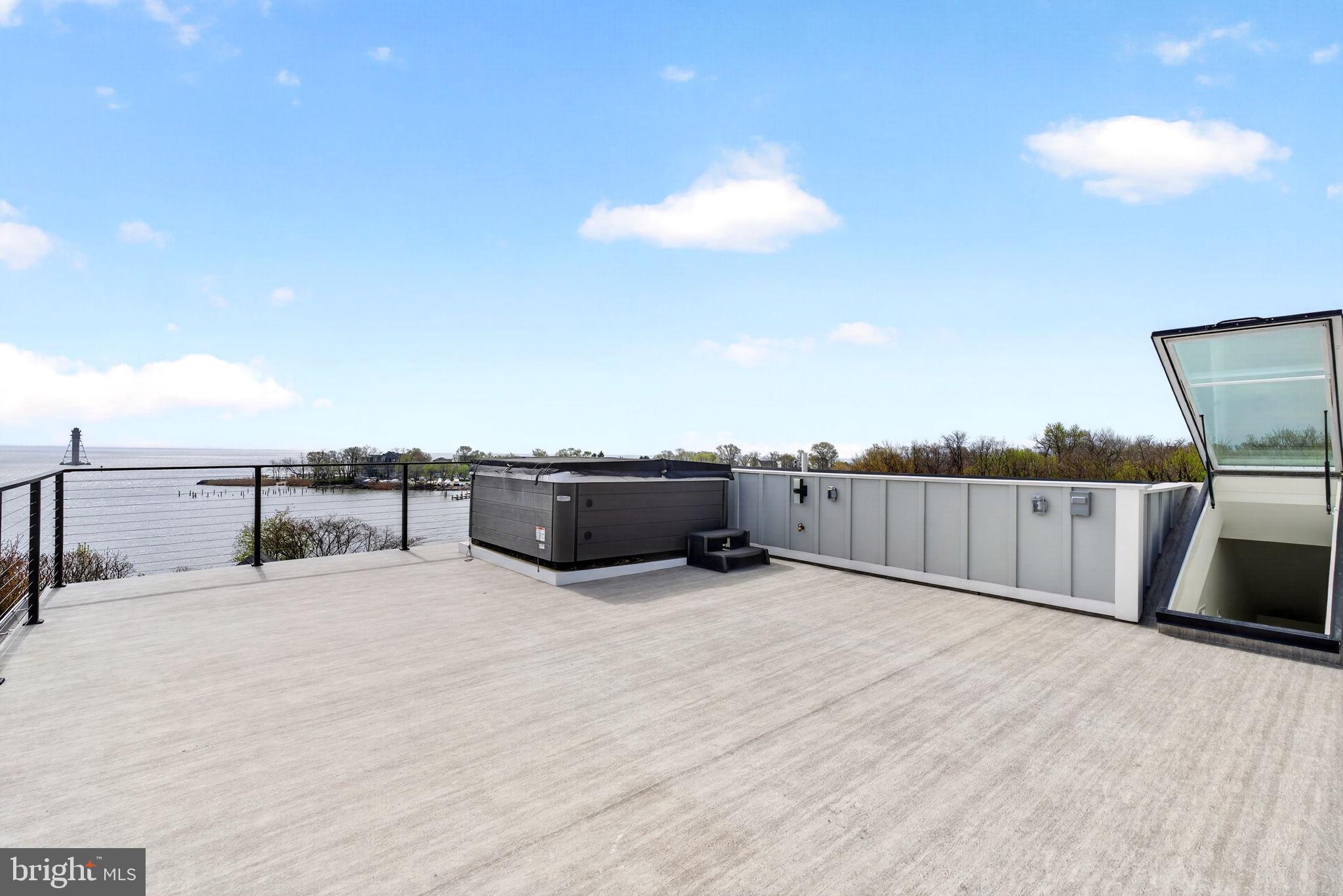 SWAN POINT - Residential