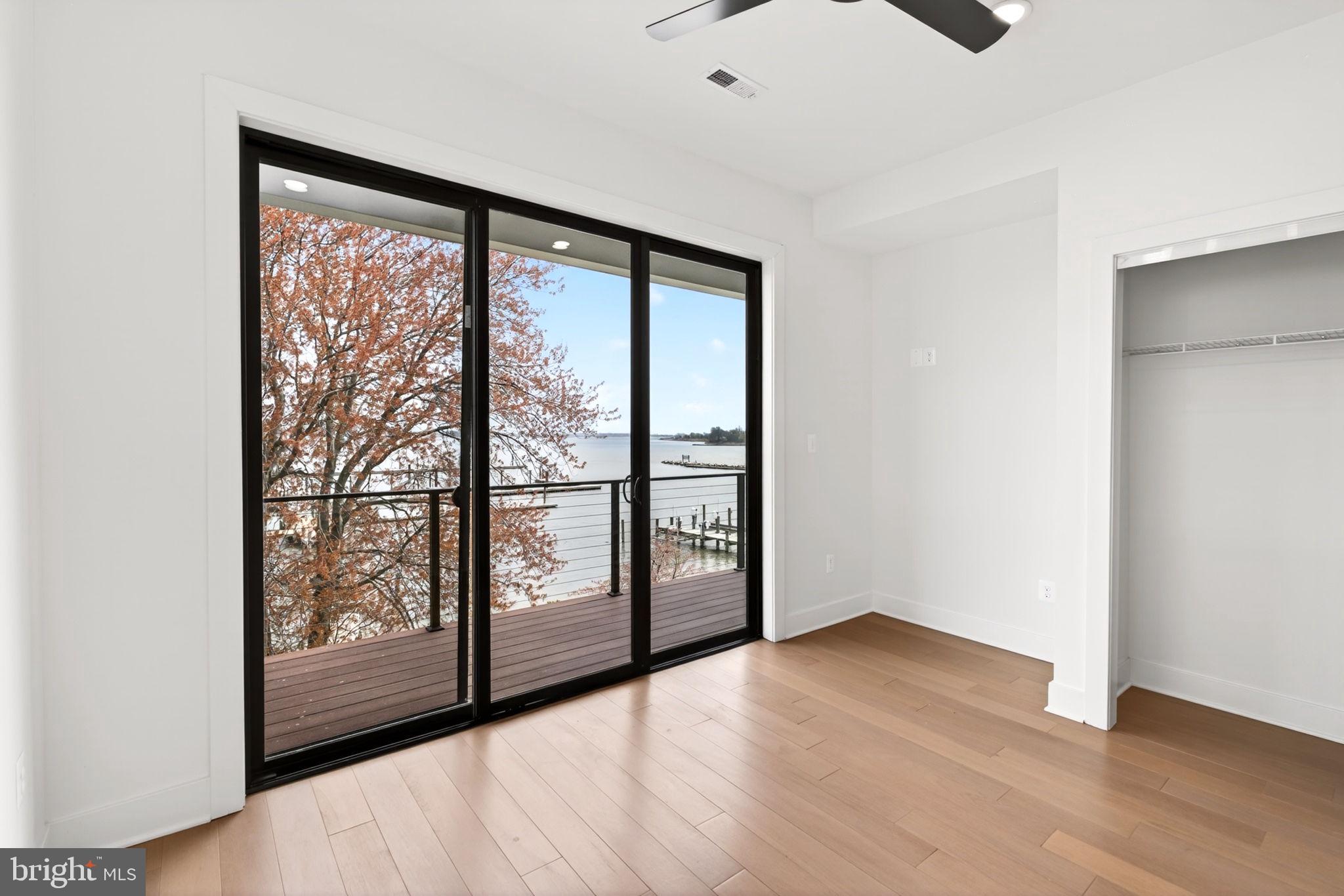 SWAN POINT - Residential