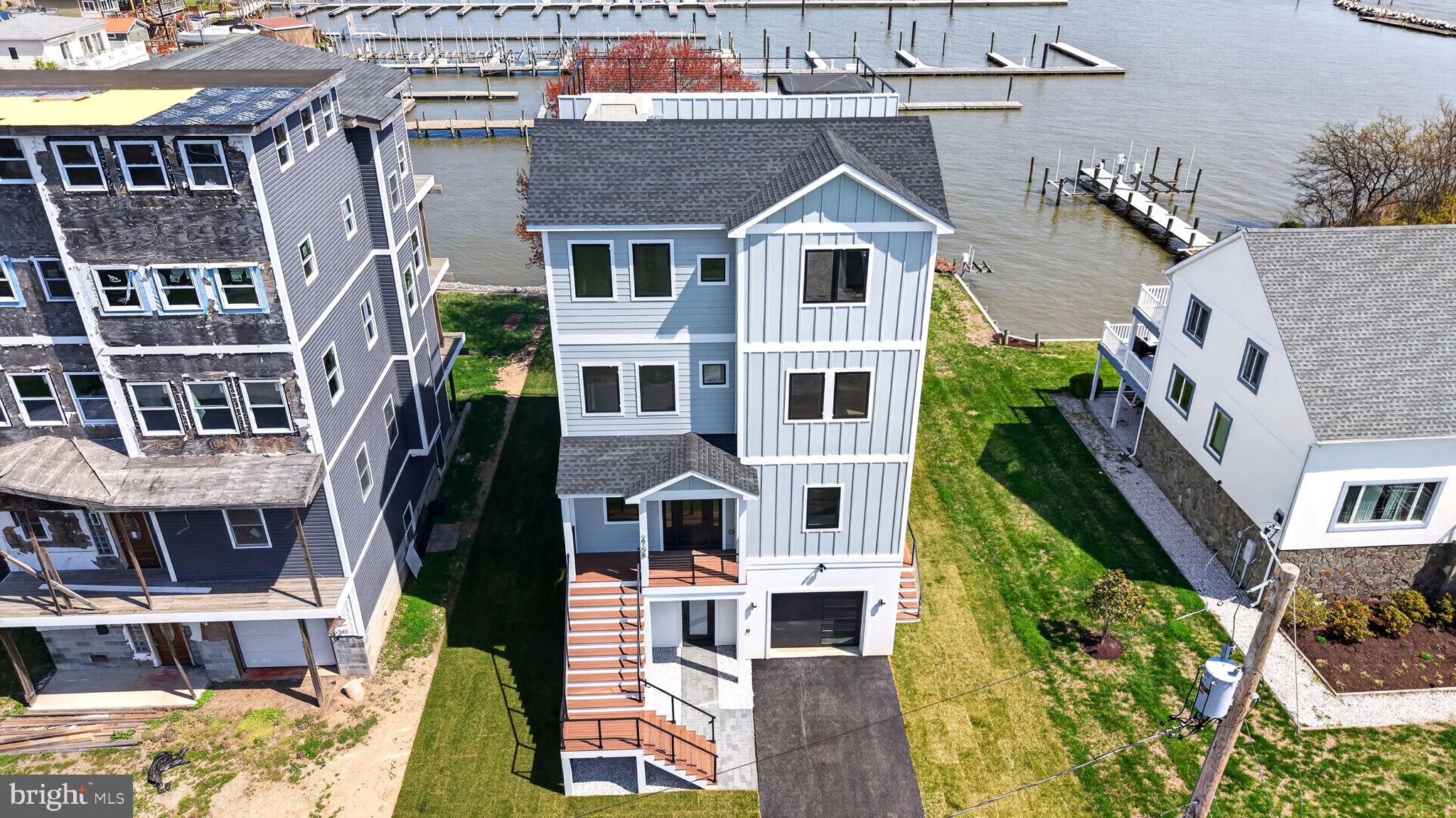 SWAN POINT - Residential