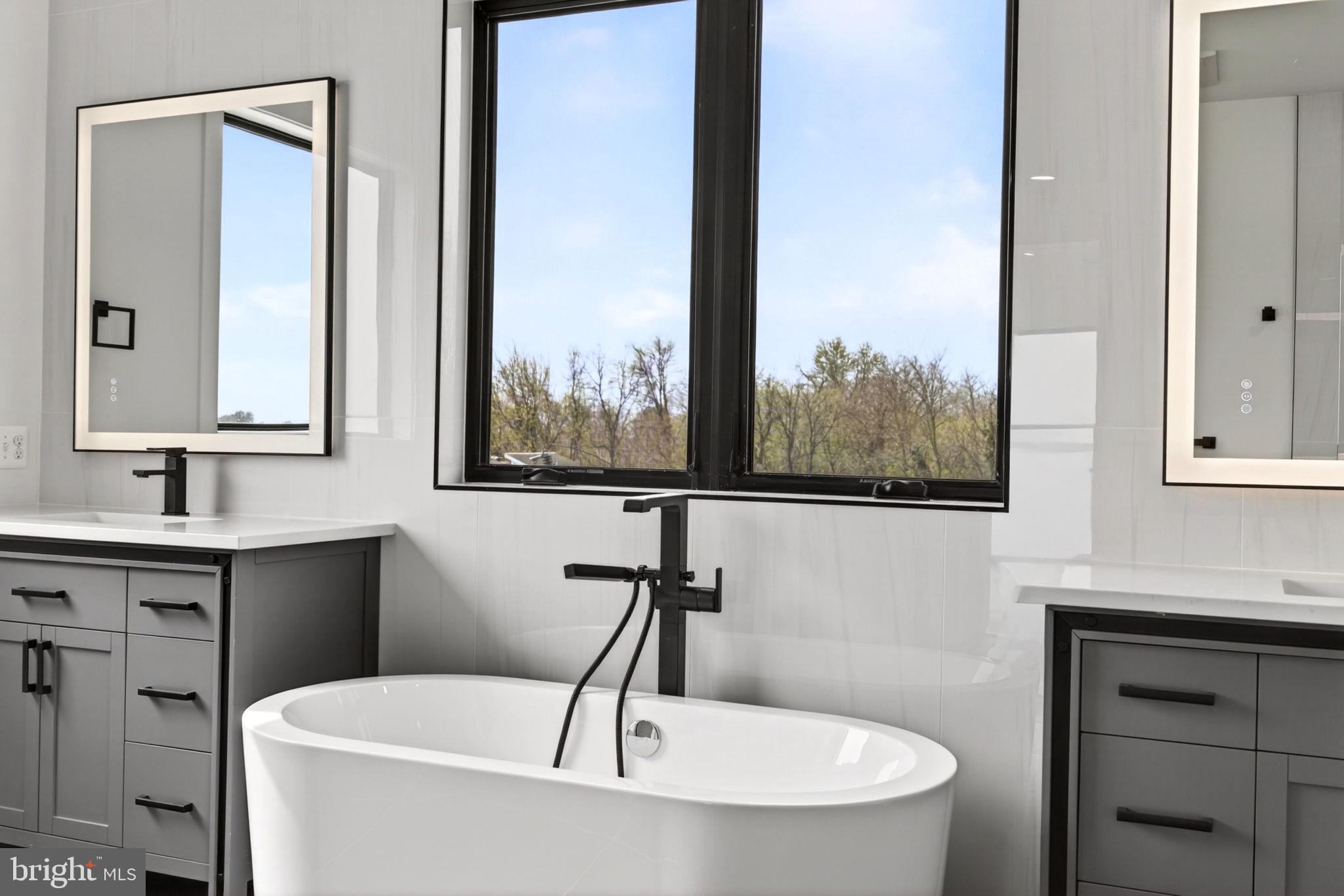 SWAN POINT - Residential