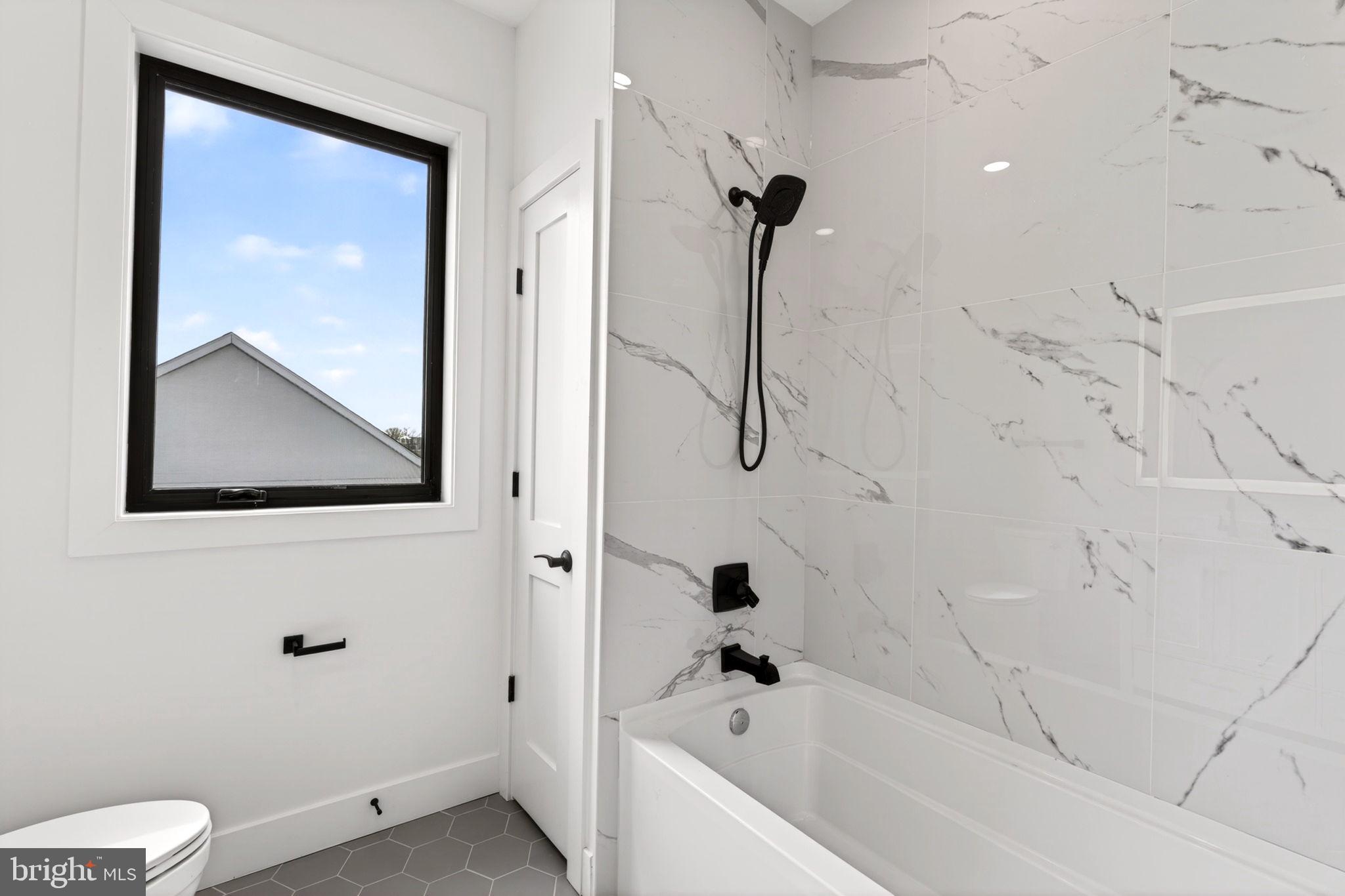 SWAN POINT - Residential