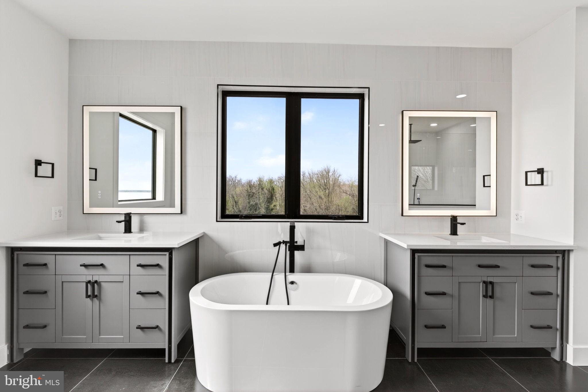 SWAN POINT - Residential