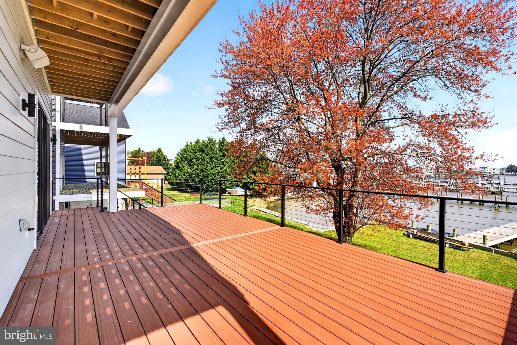 SWAN POINT - Residential