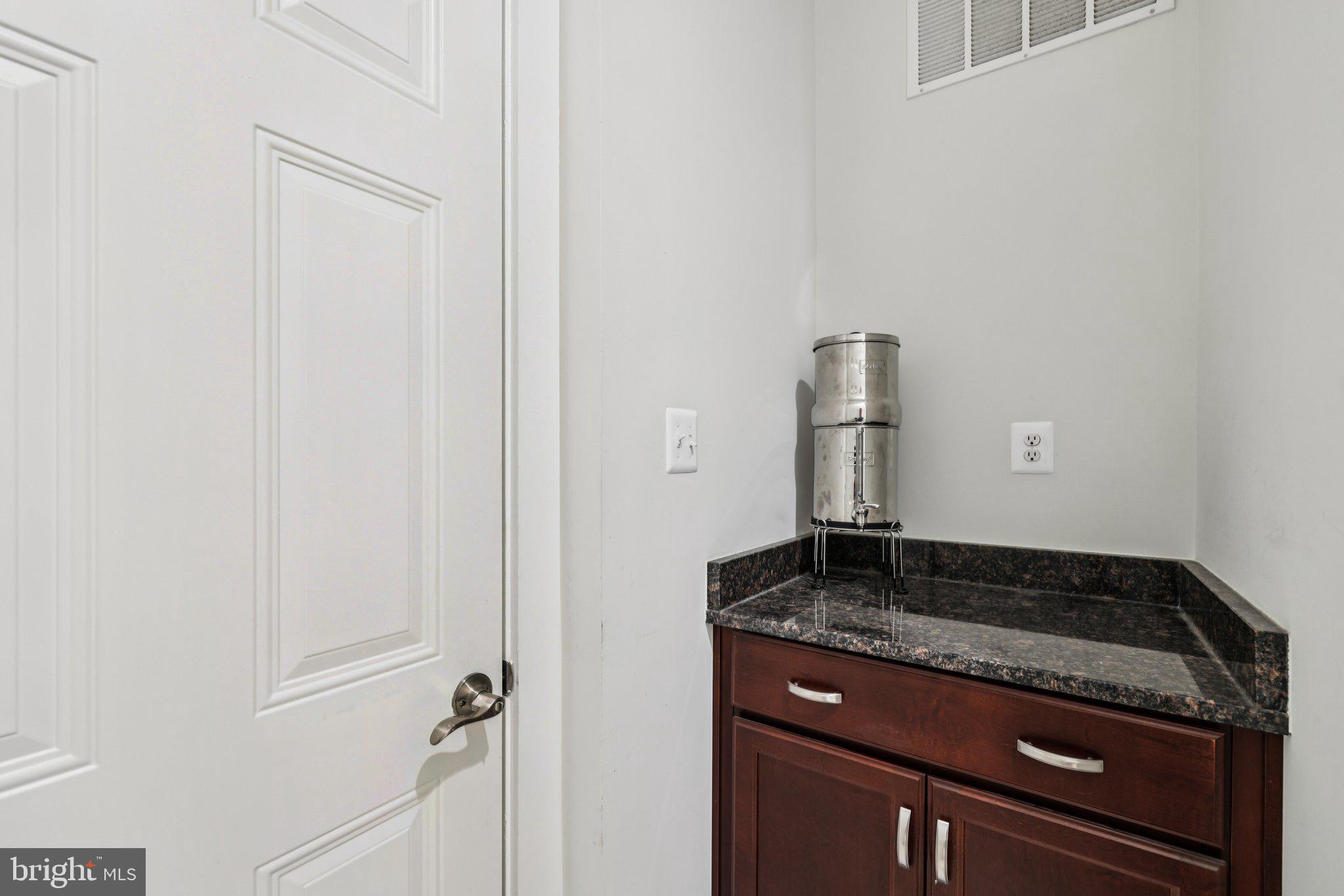 SNADER'S SUMMIT - Residential