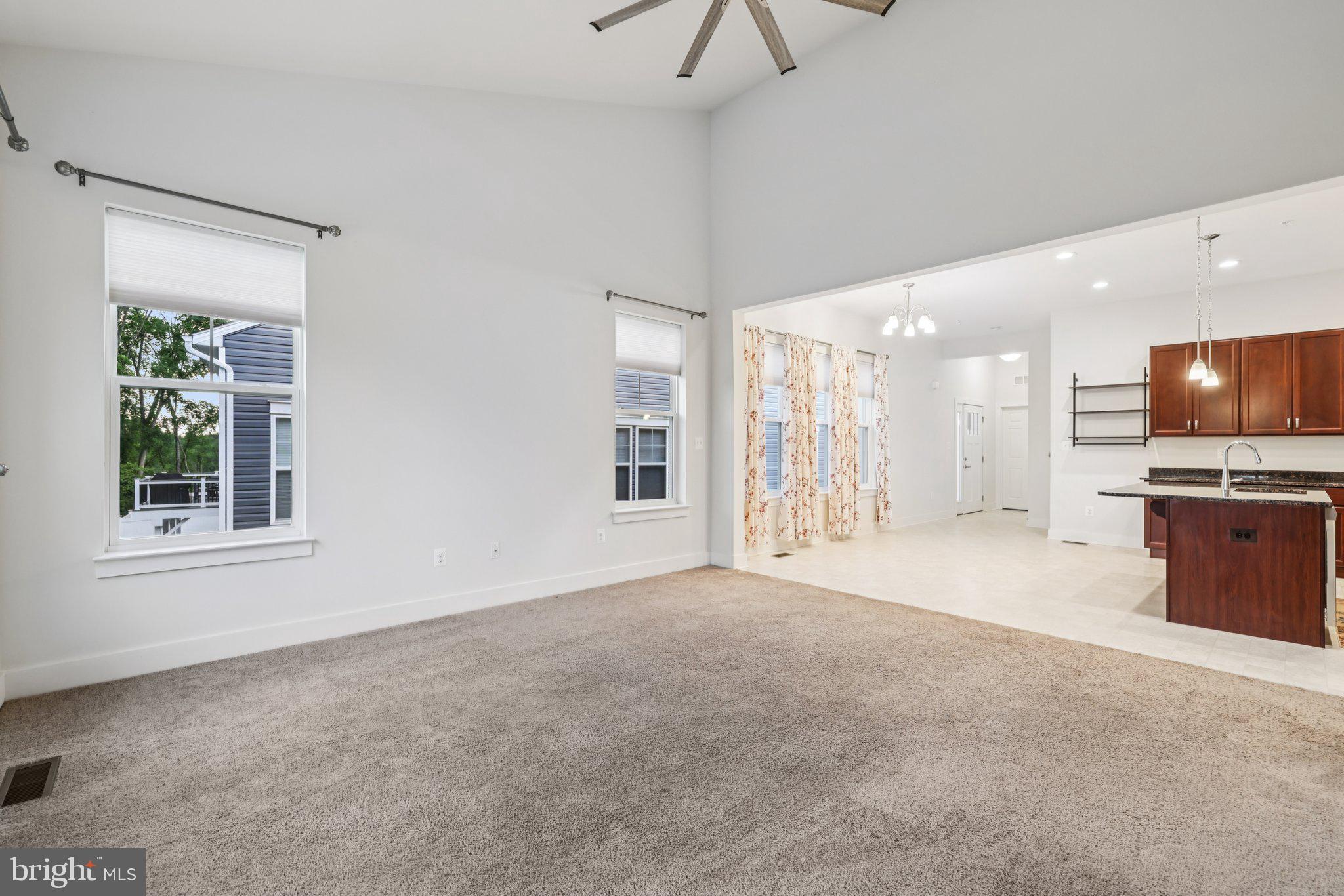 SNADER'S SUMMIT - Residential