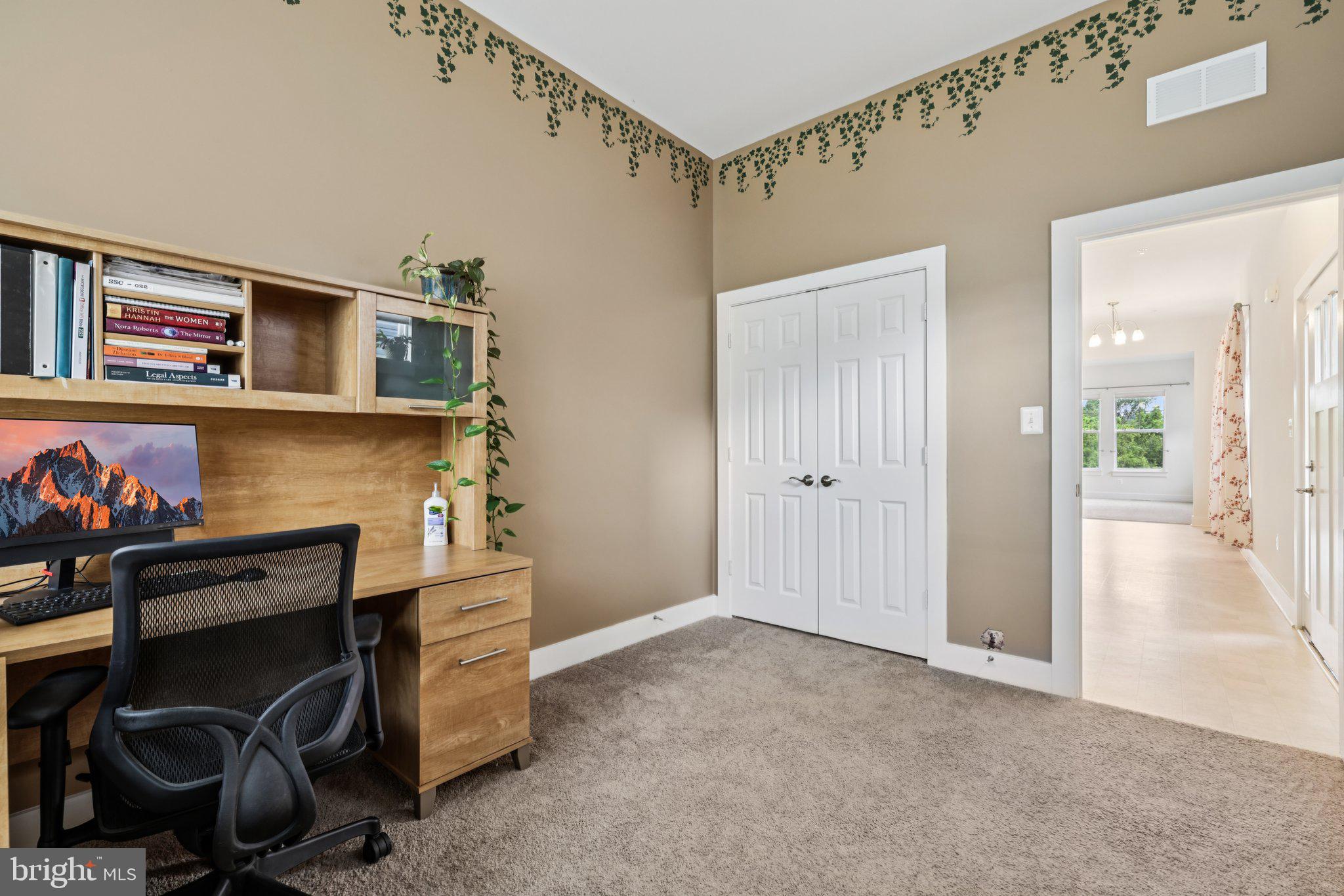 SNADER'S SUMMIT - Residential