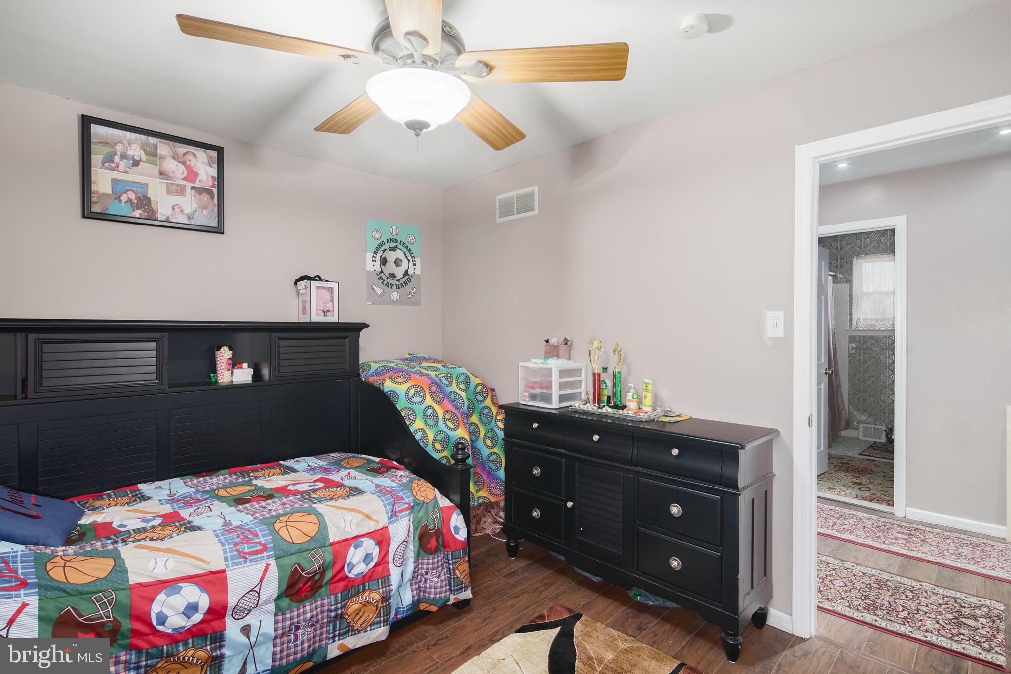 EXECUTIVE PARK - Residential