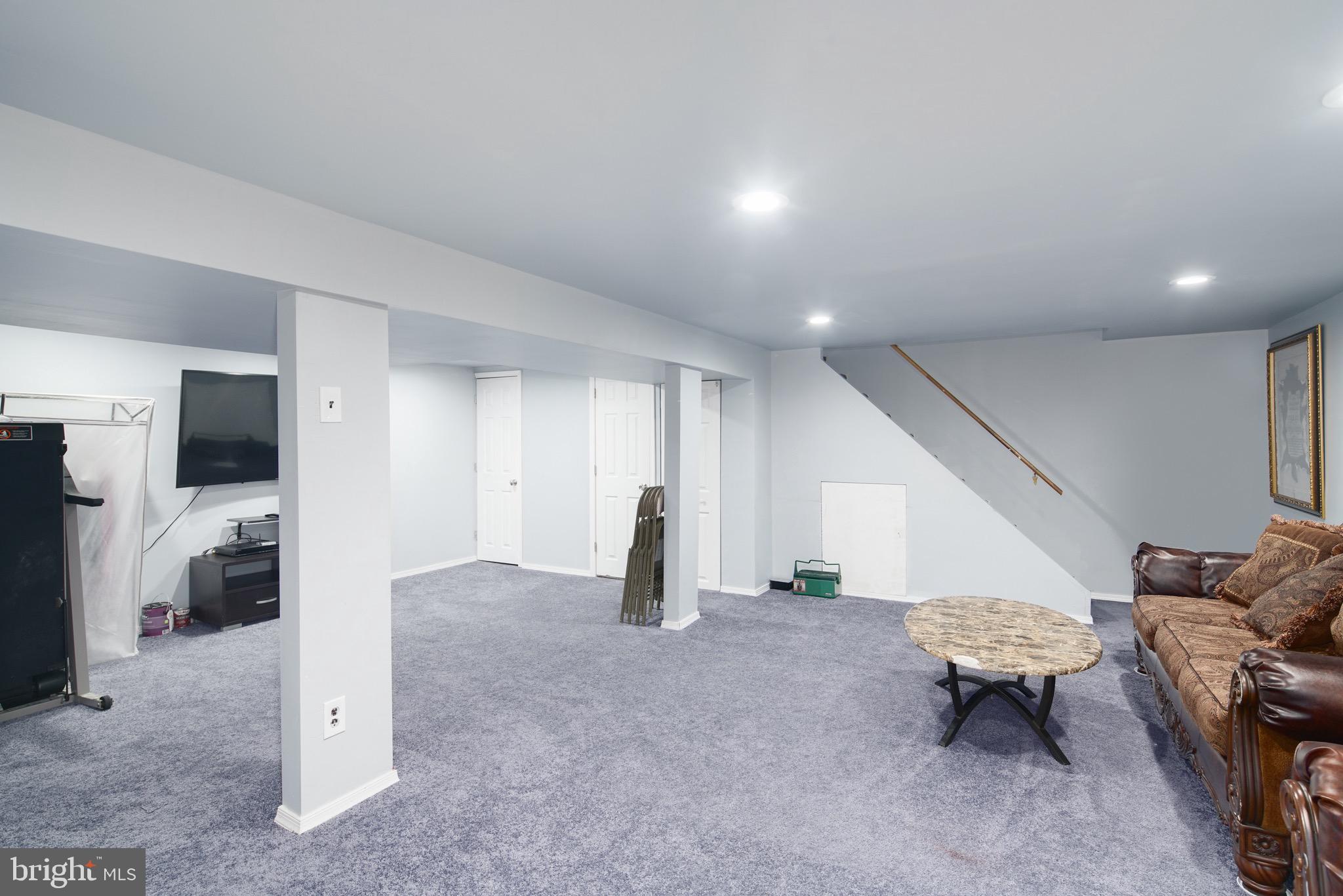 EXECUTIVE PARK - Residential