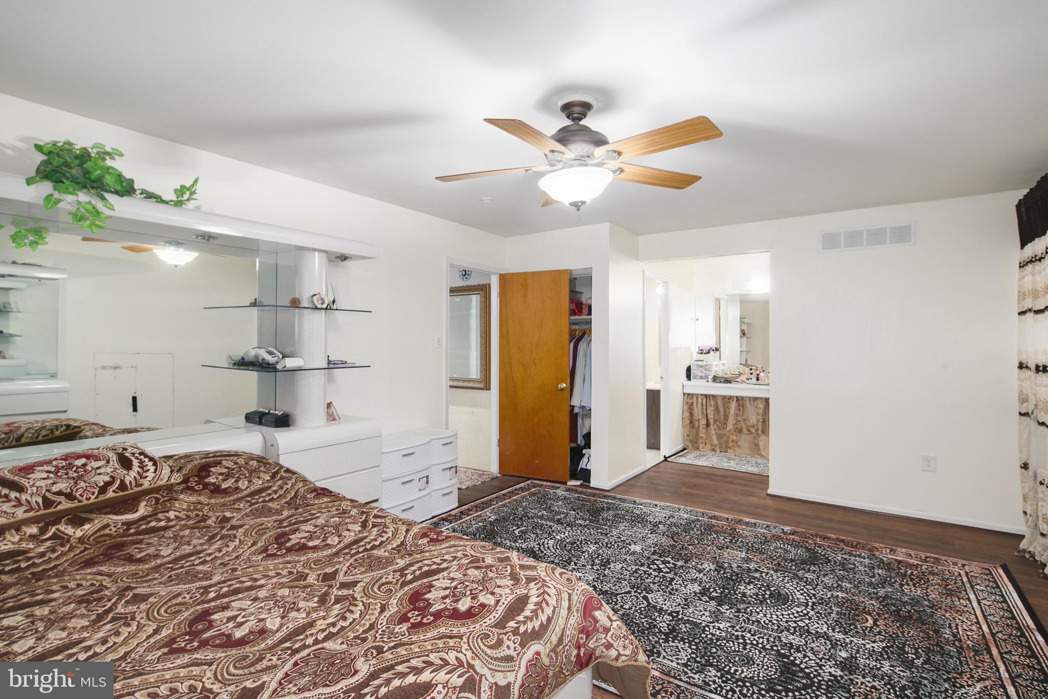 EXECUTIVE PARK - Residential