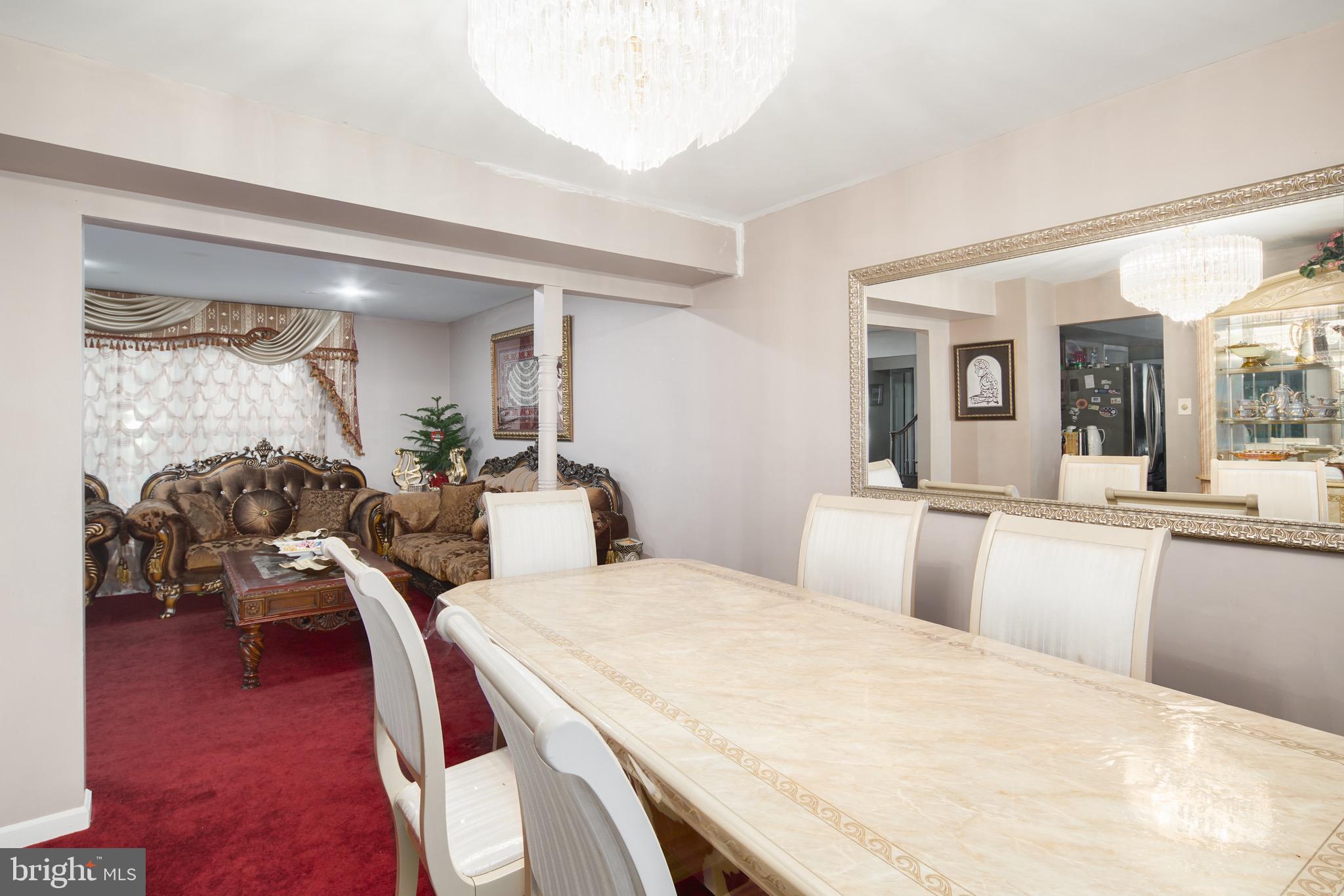 EXECUTIVE PARK - Residential