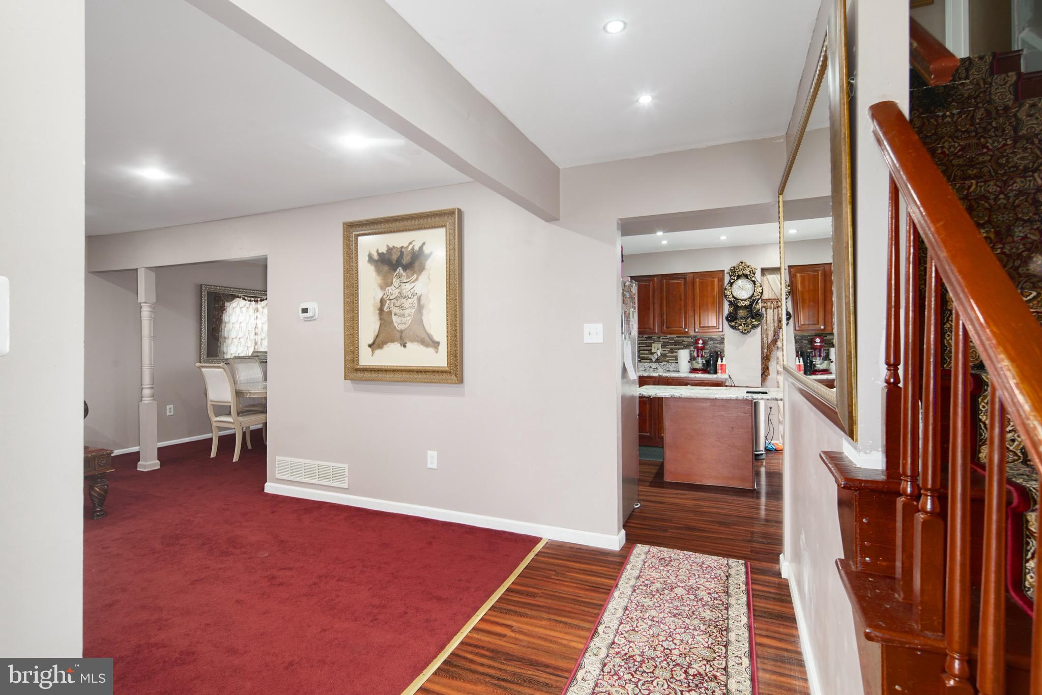 EXECUTIVE PARK - Residential