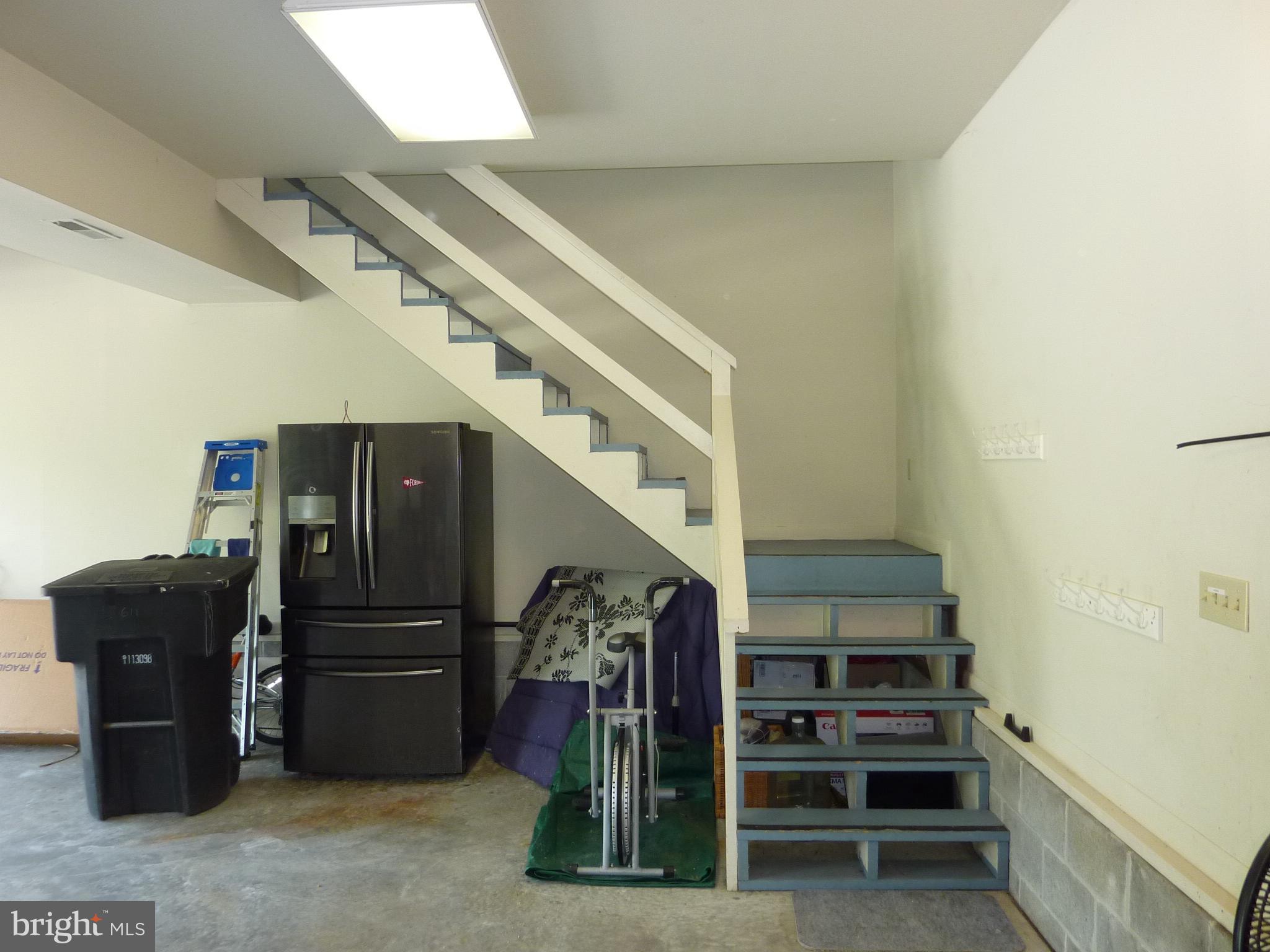 SCHUMAKER GLEN - Residential