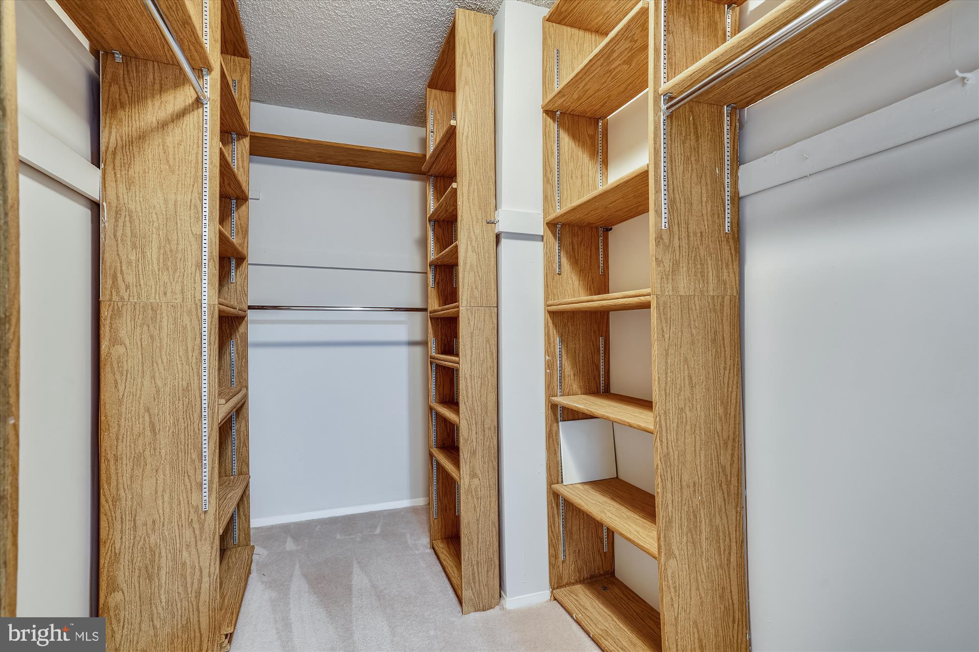 REGENCY AT MCLEAN - Residential