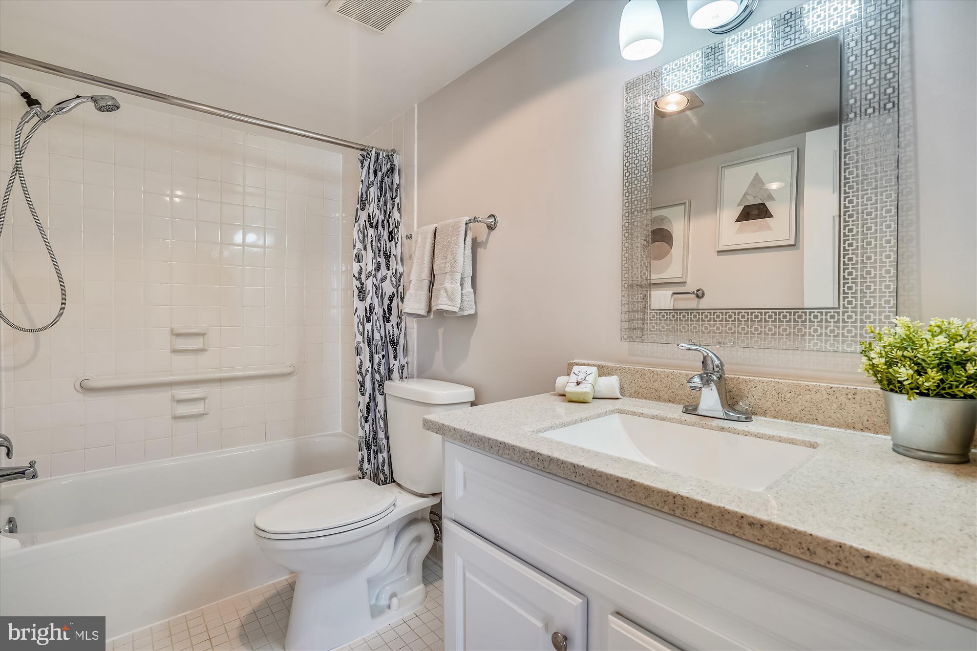 REGENCY AT MCLEAN - Residential