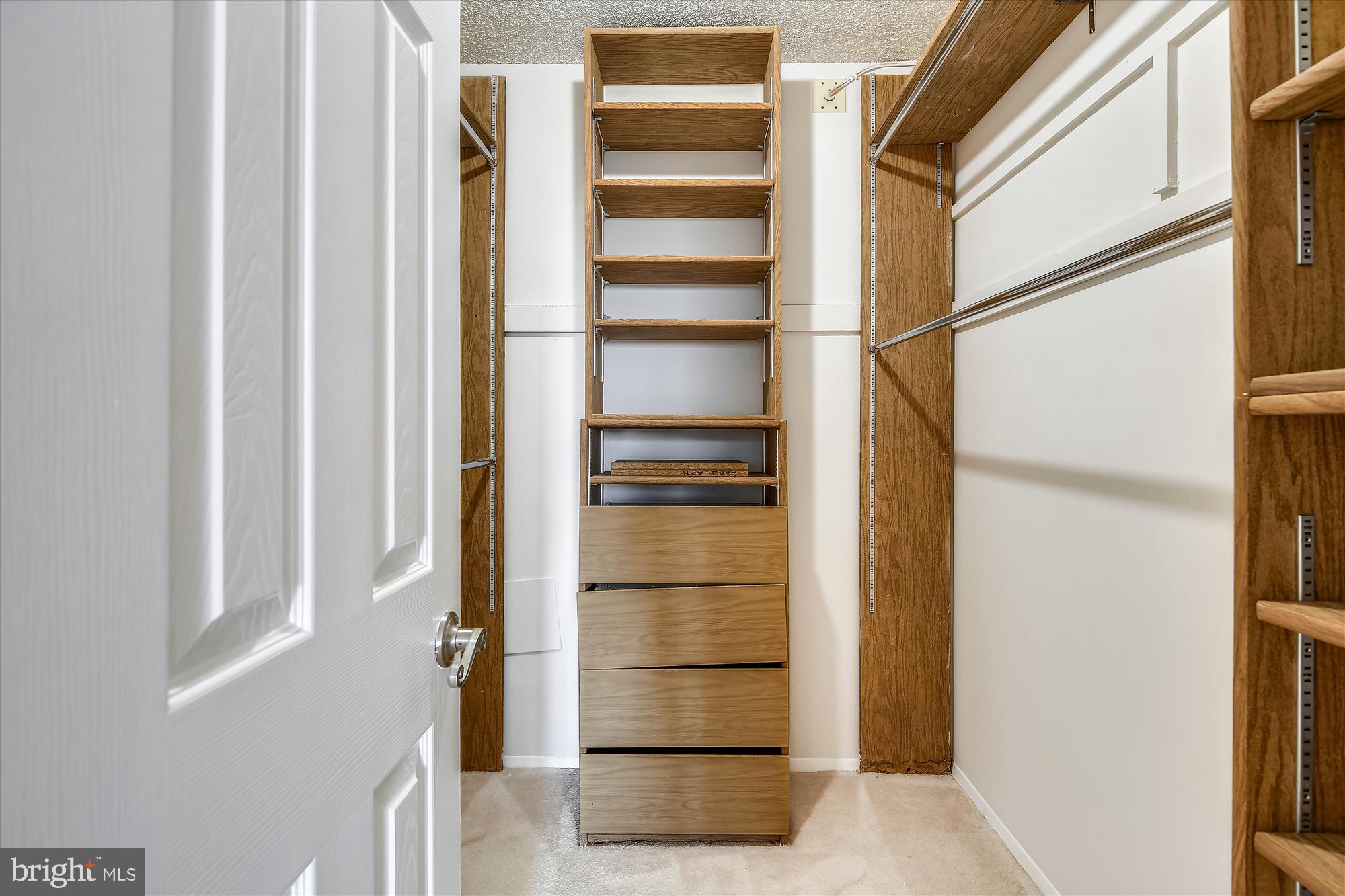 REGENCY AT MCLEAN - Residential