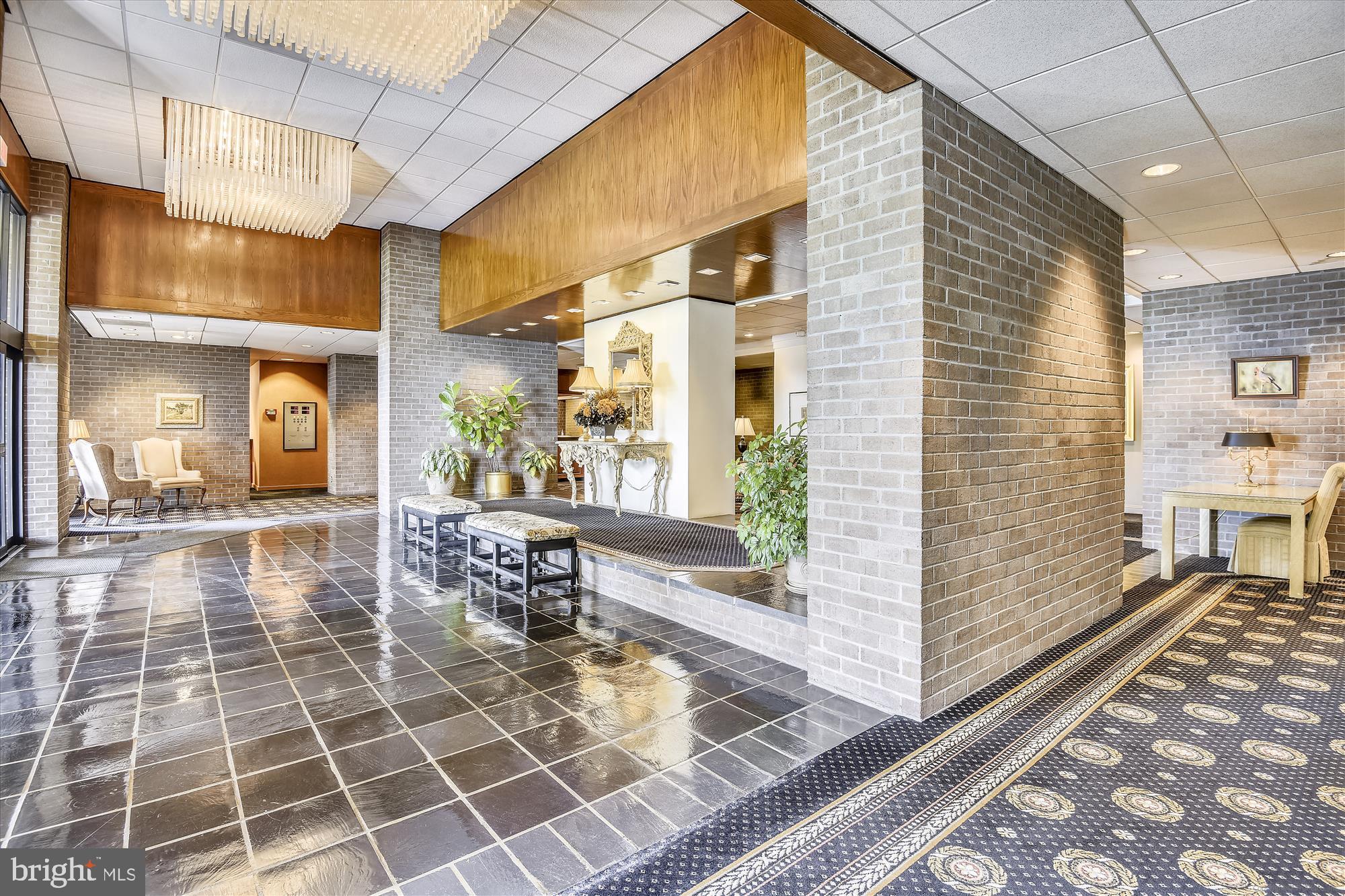 REGENCY AT MCLEAN - Residential