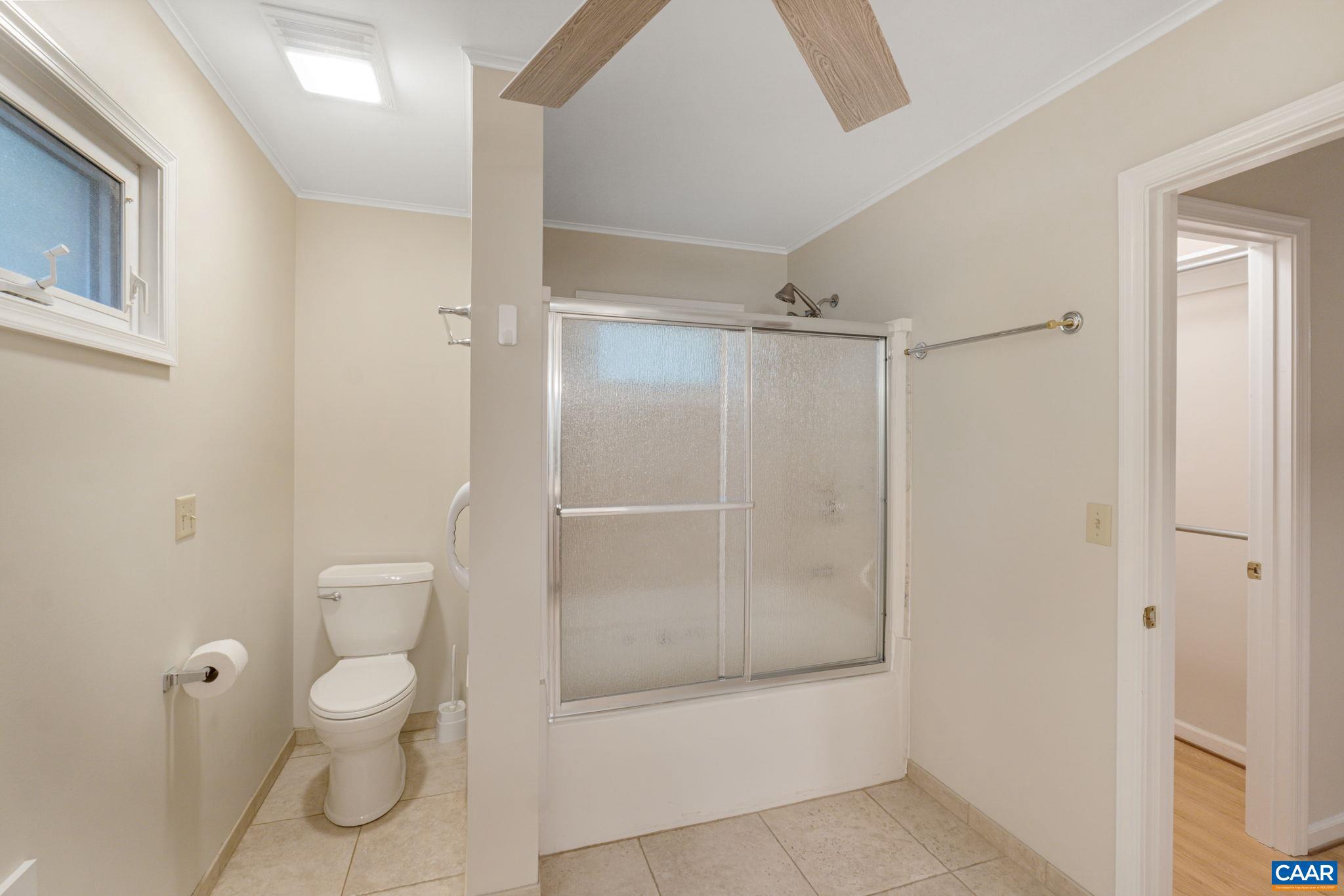 LAKE MONTICELLO - Residential