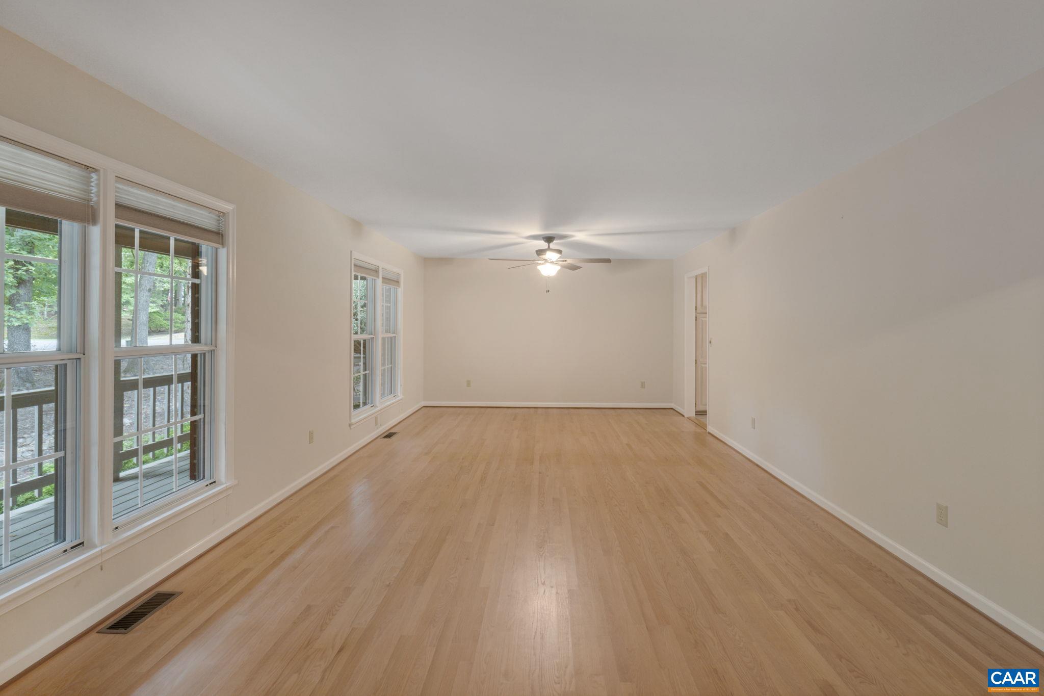 LAKE MONTICELLO - Residential