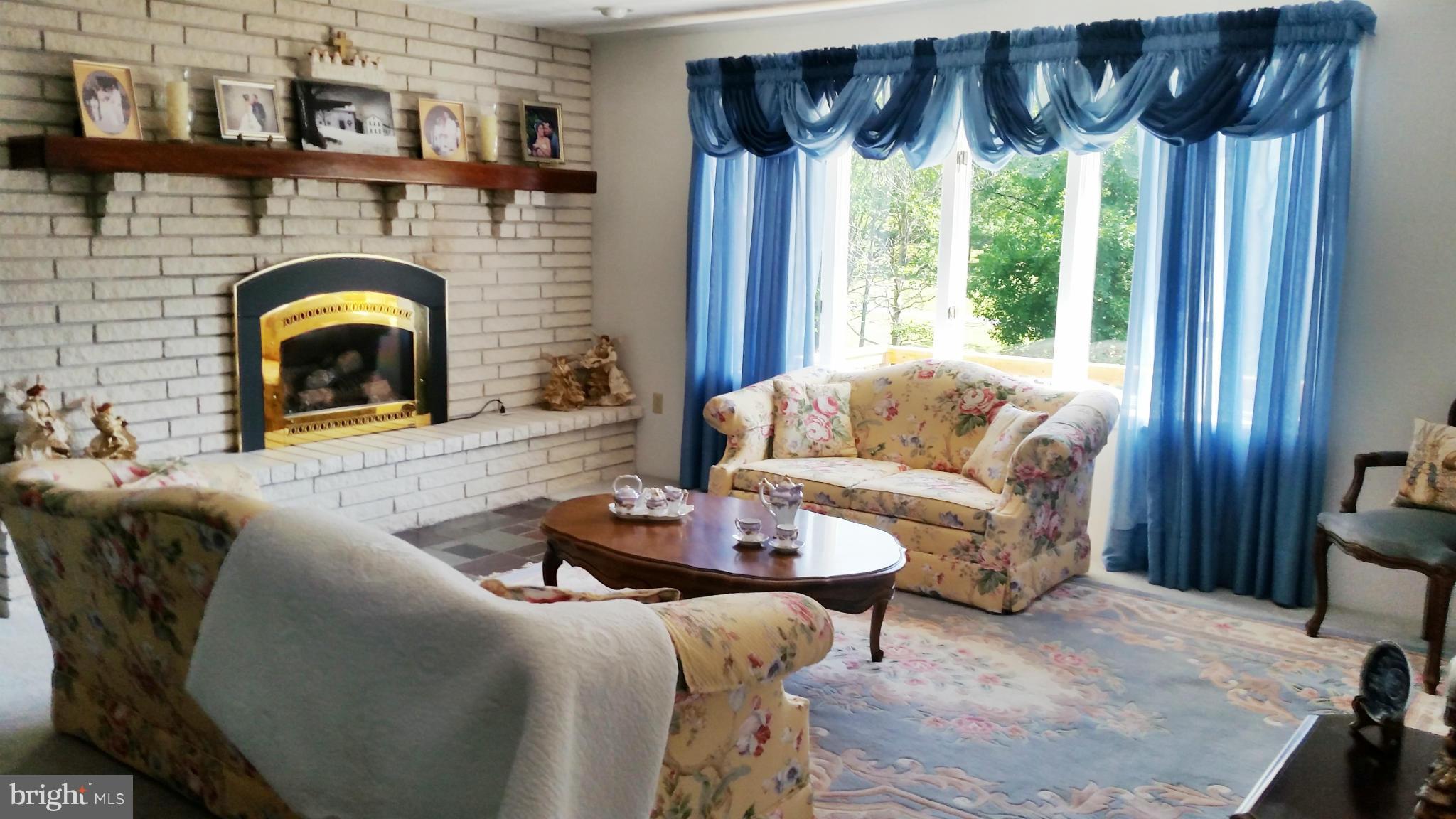 TANGLEWOOD - Residential