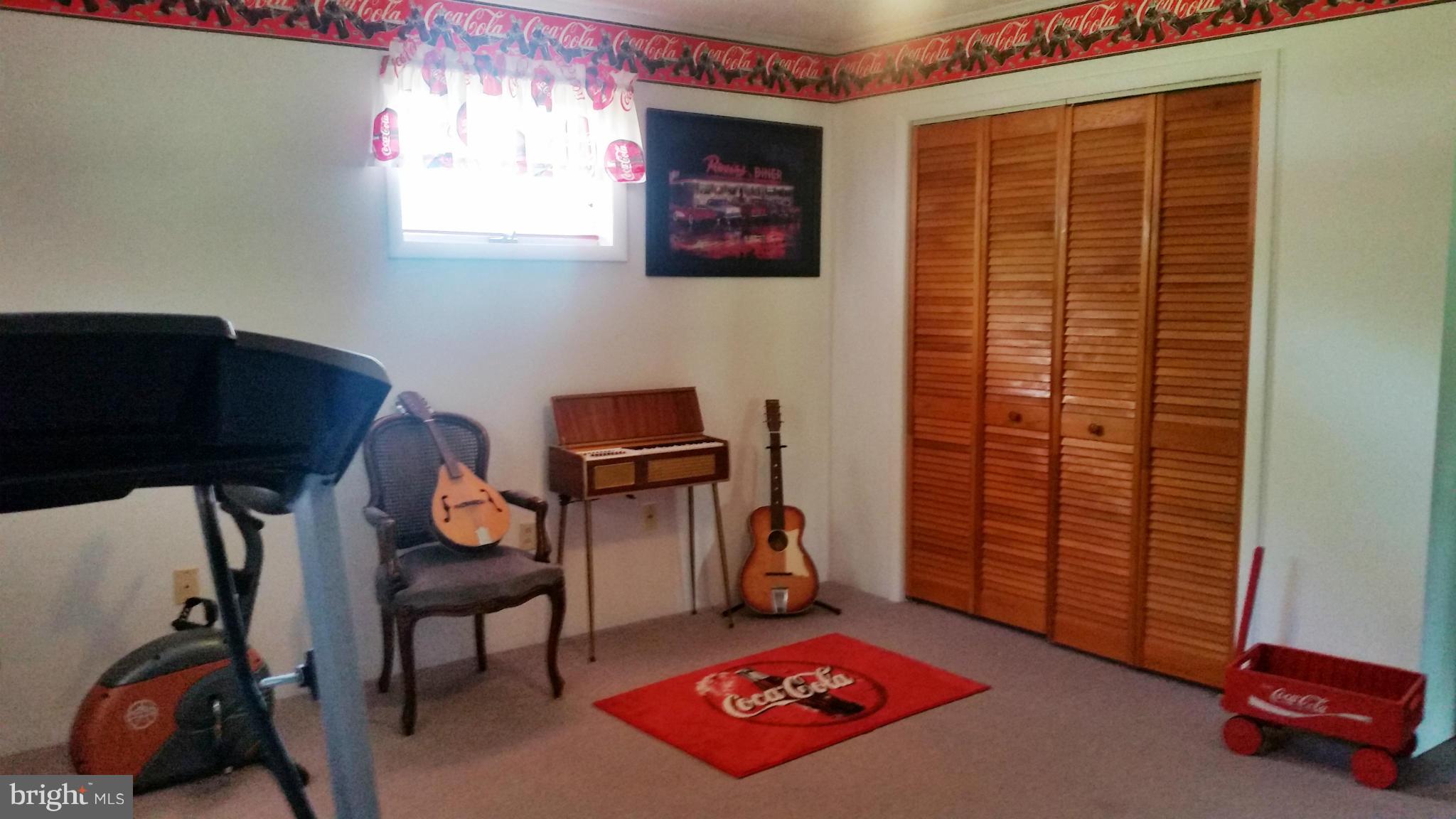 TANGLEWOOD - Residential