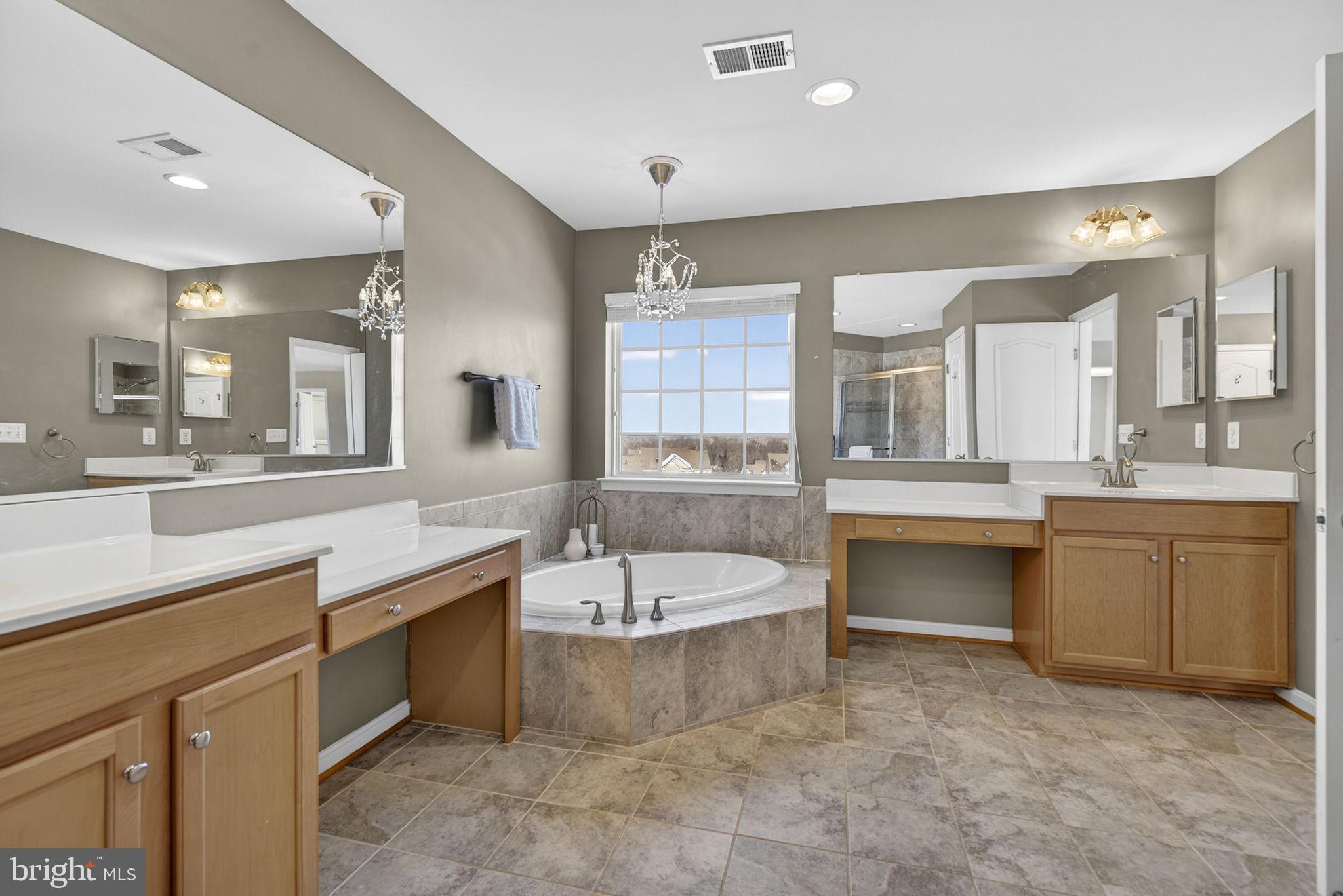 ELYSIAN HEIGHTS - Residential