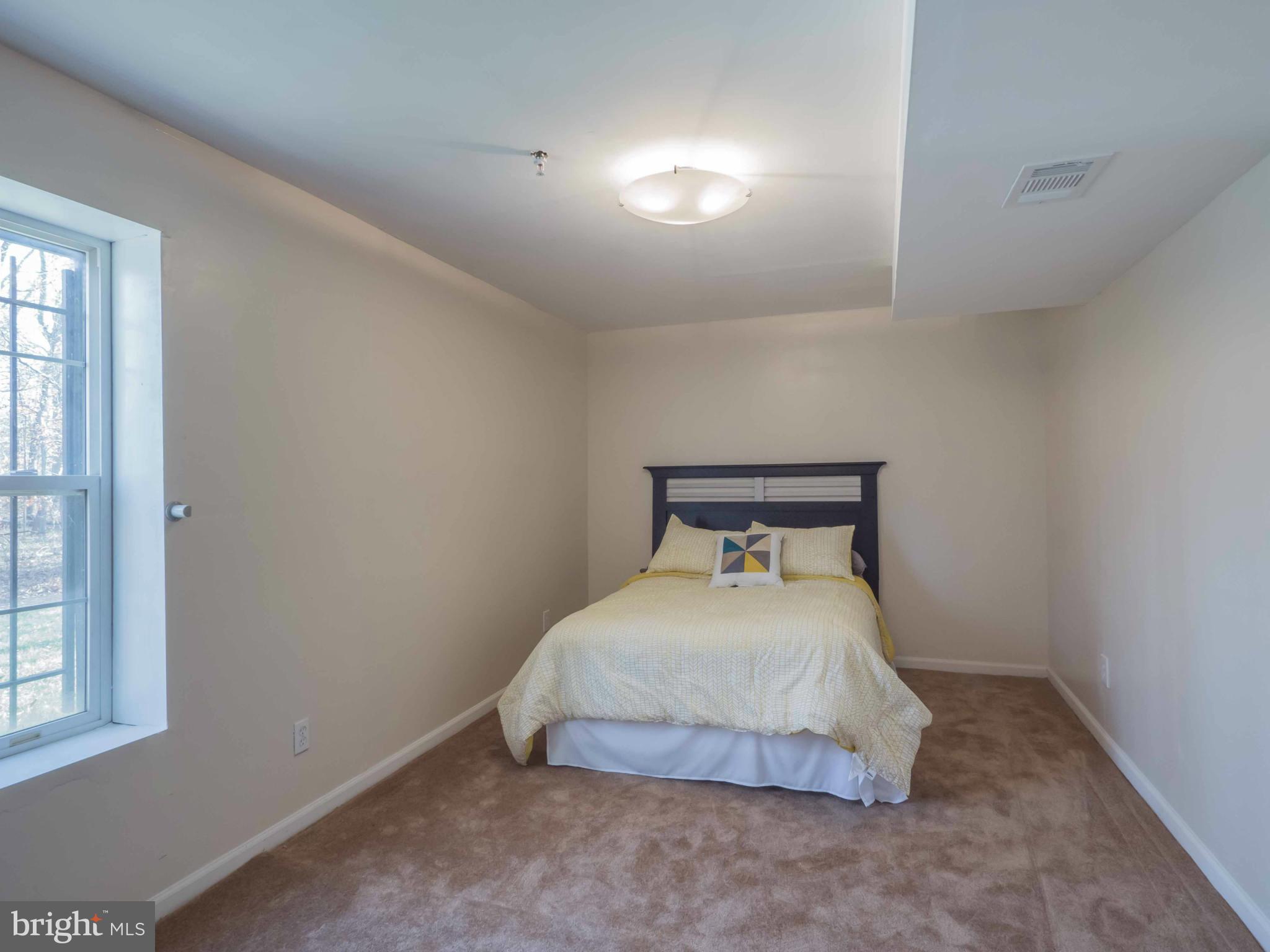 FOXCHASE - Residential