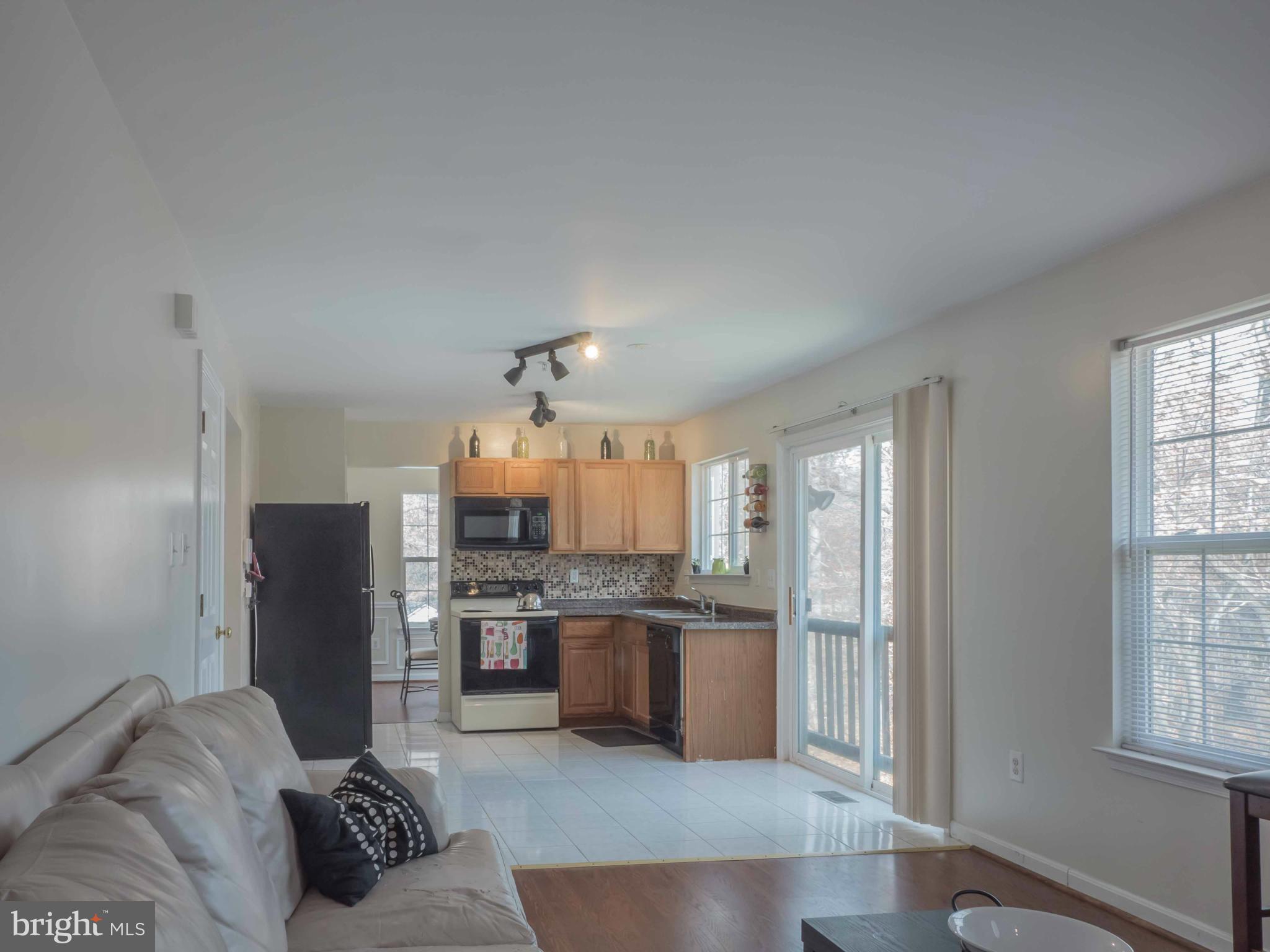 FOXCHASE - Residential