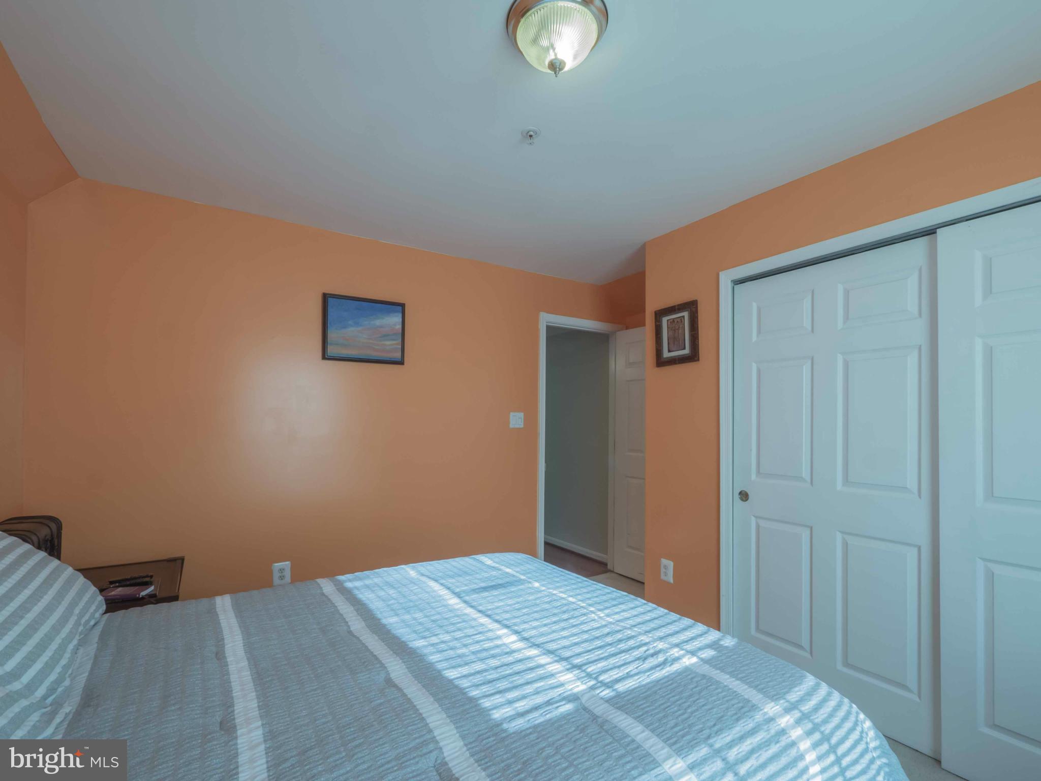 FOXCHASE - Residential