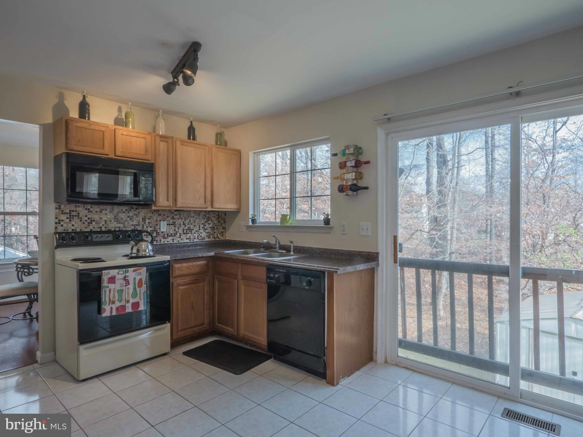 FOXCHASE - Residential