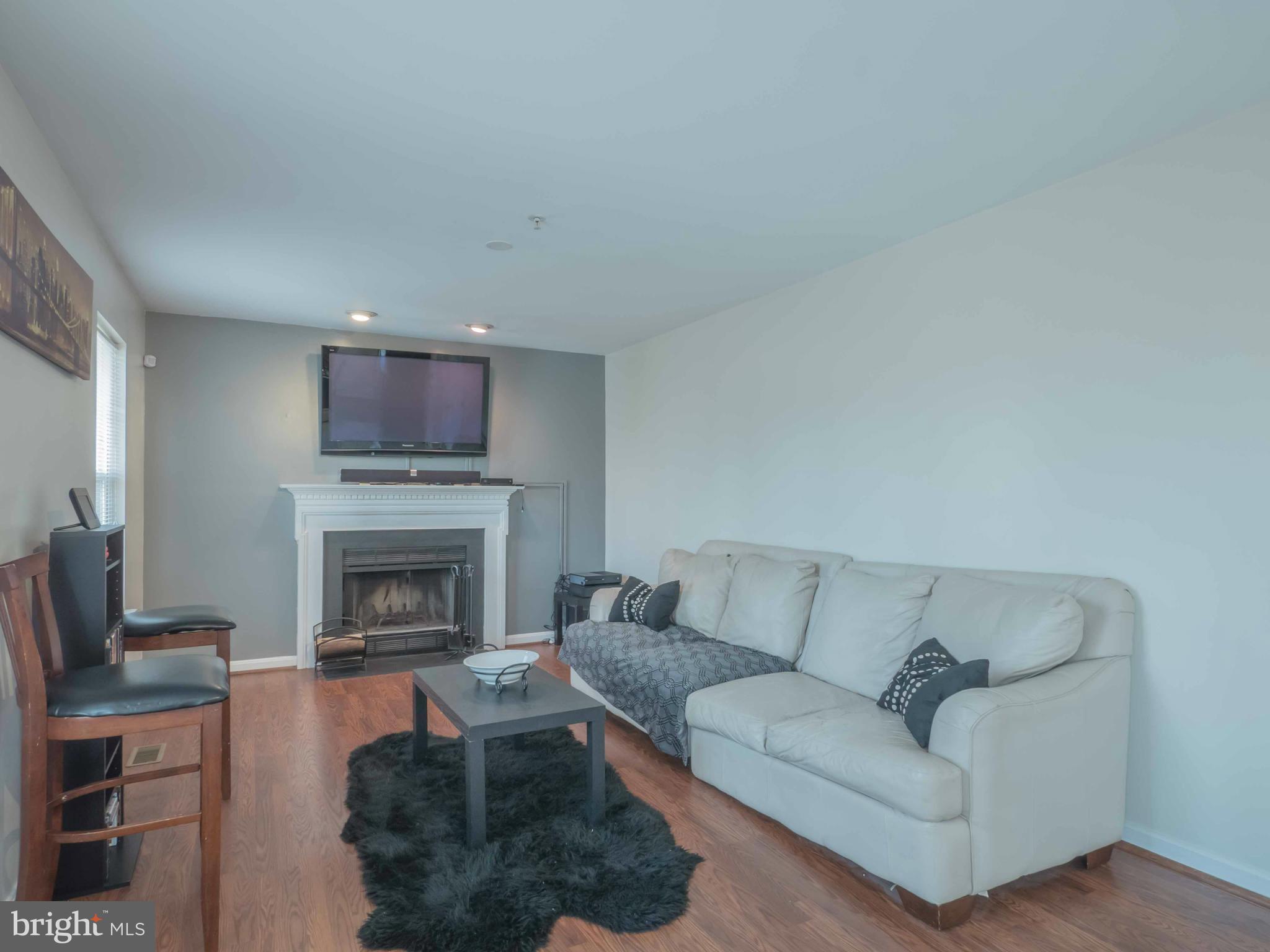 FOXCHASE - Residential