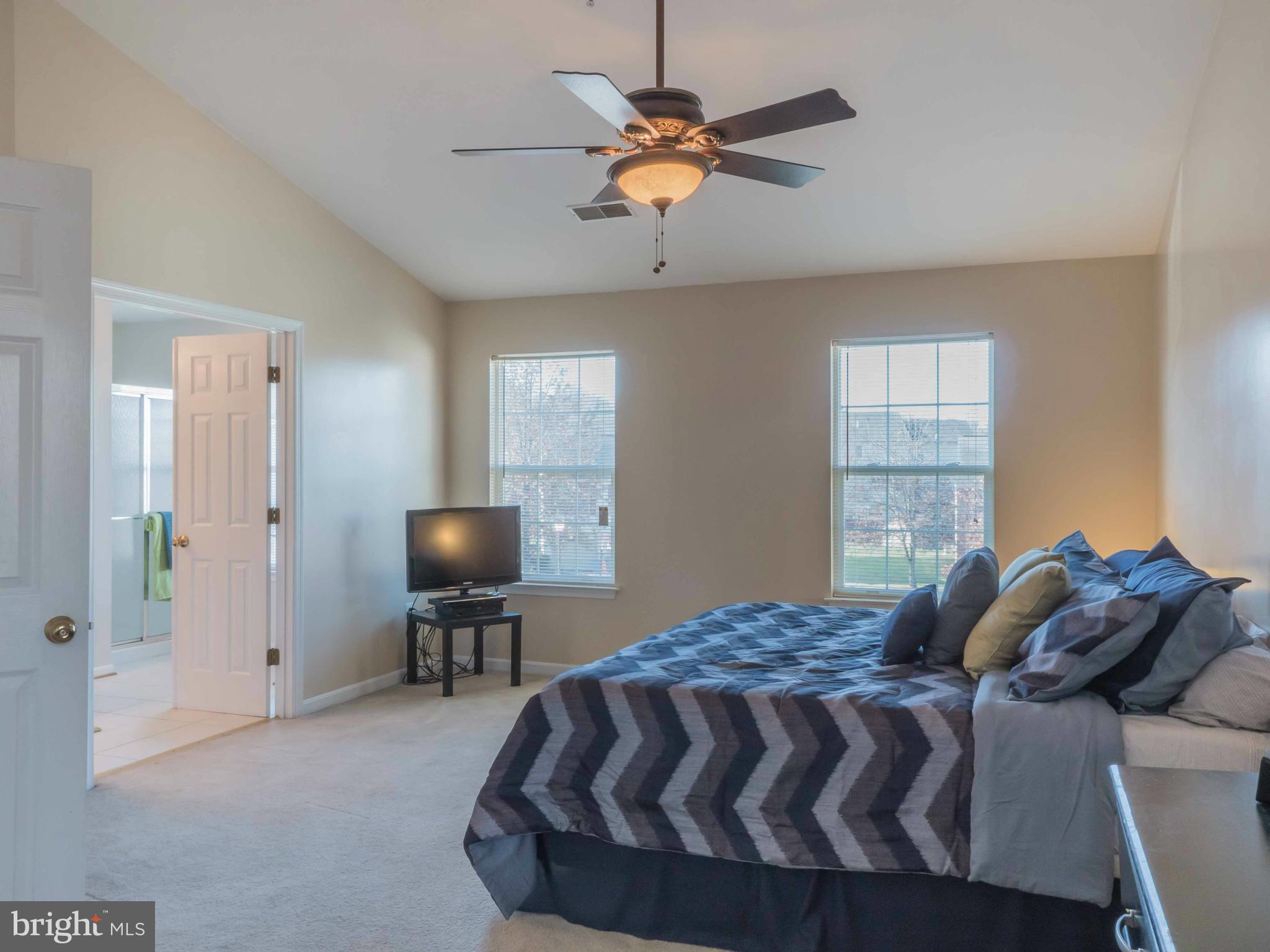 FOXCHASE - Residential