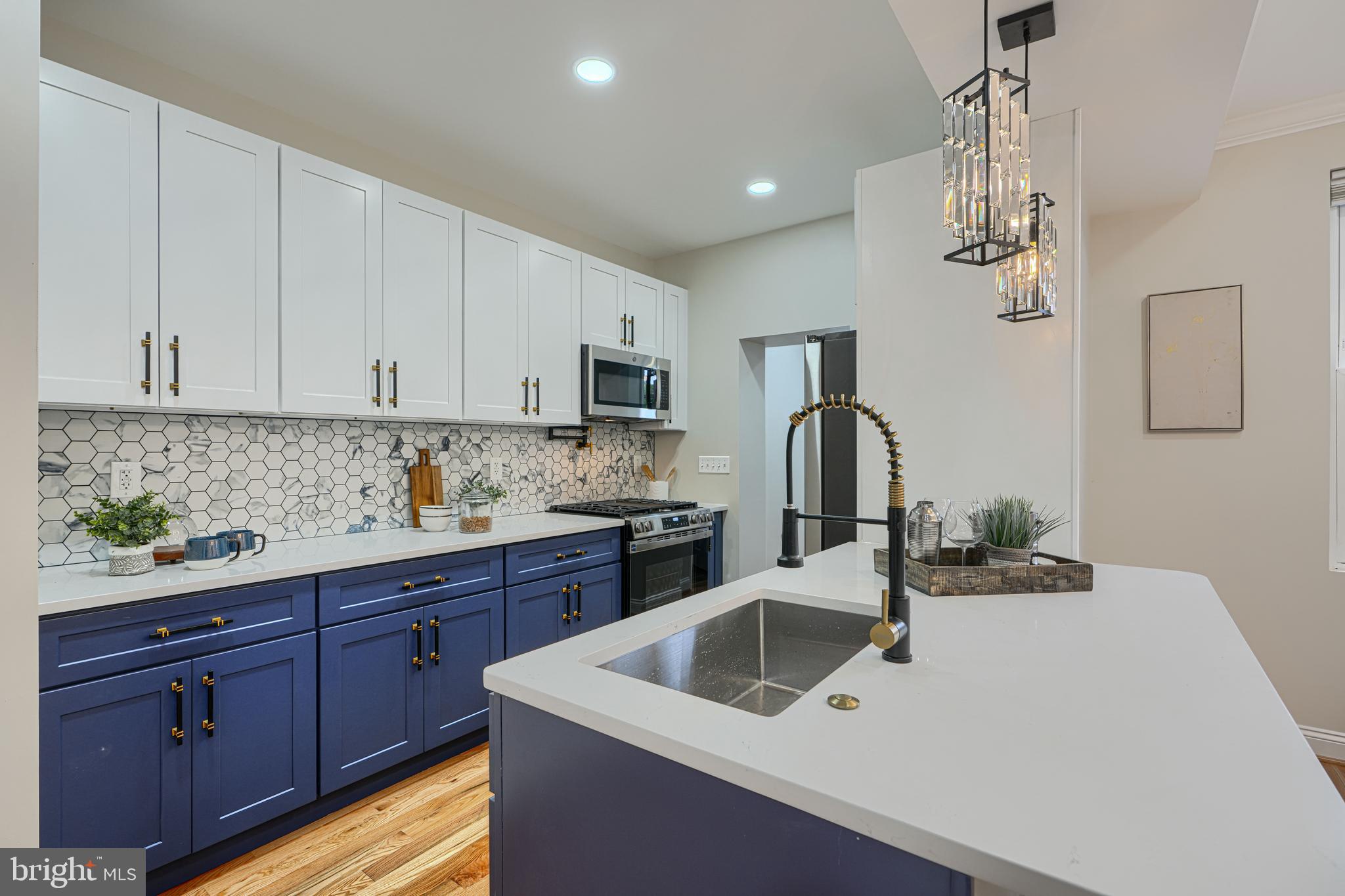 WAVERLY - Residential