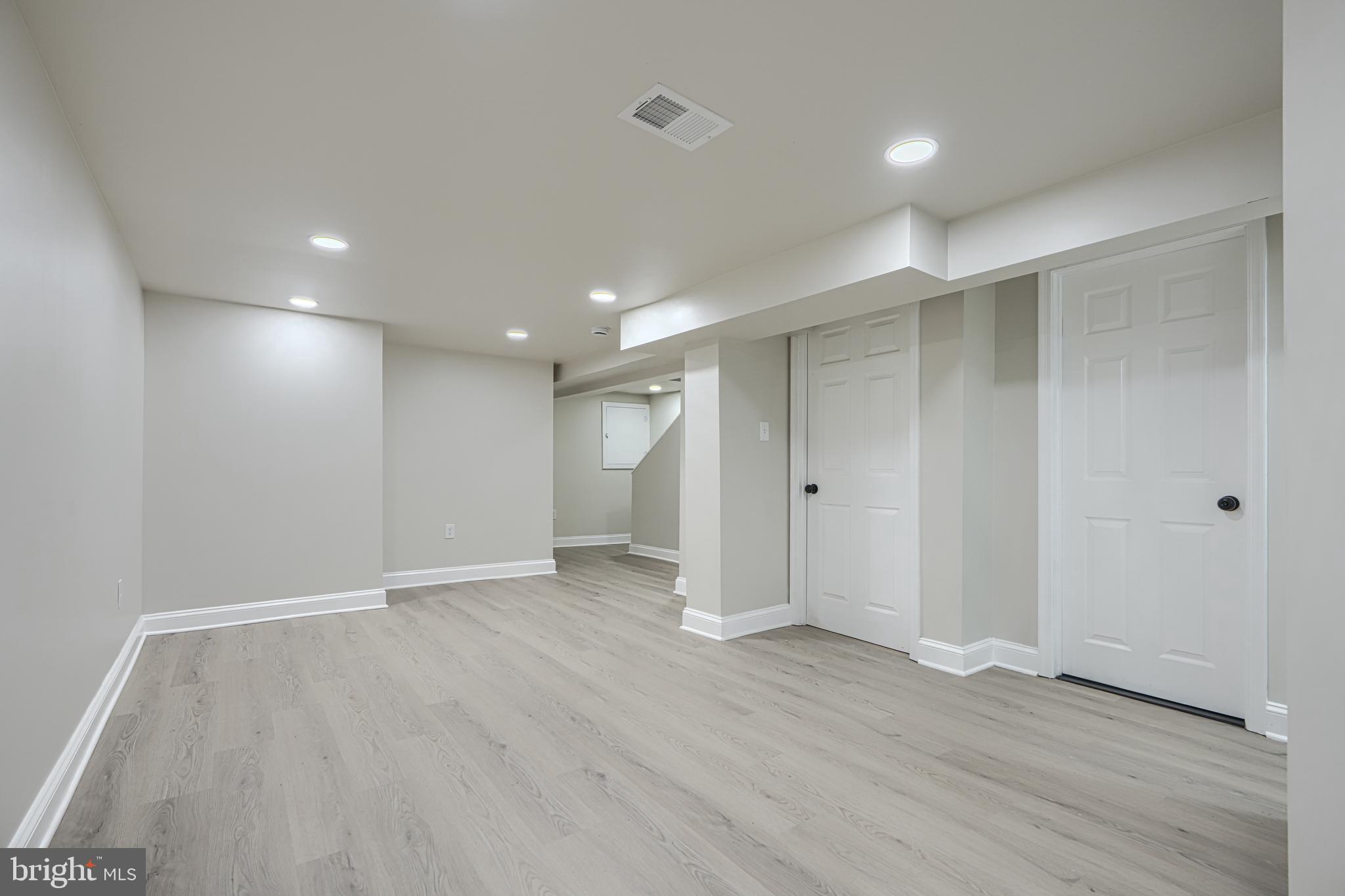 WAVERLY - Residential