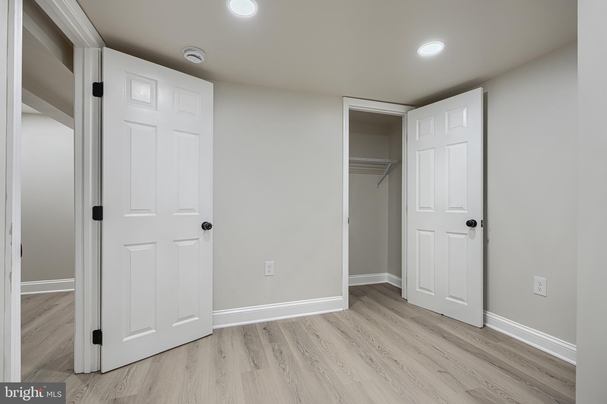 WAVERLY - Residential