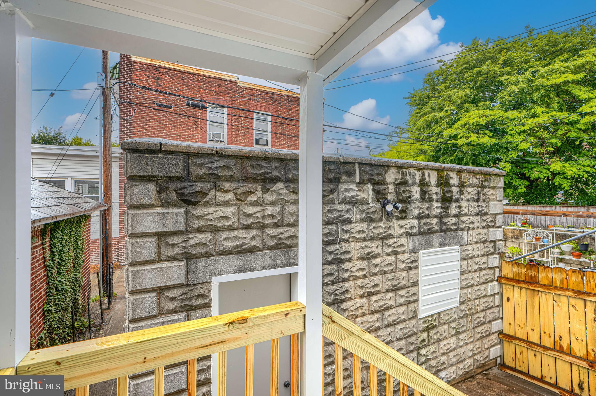 WAVERLY - Residential