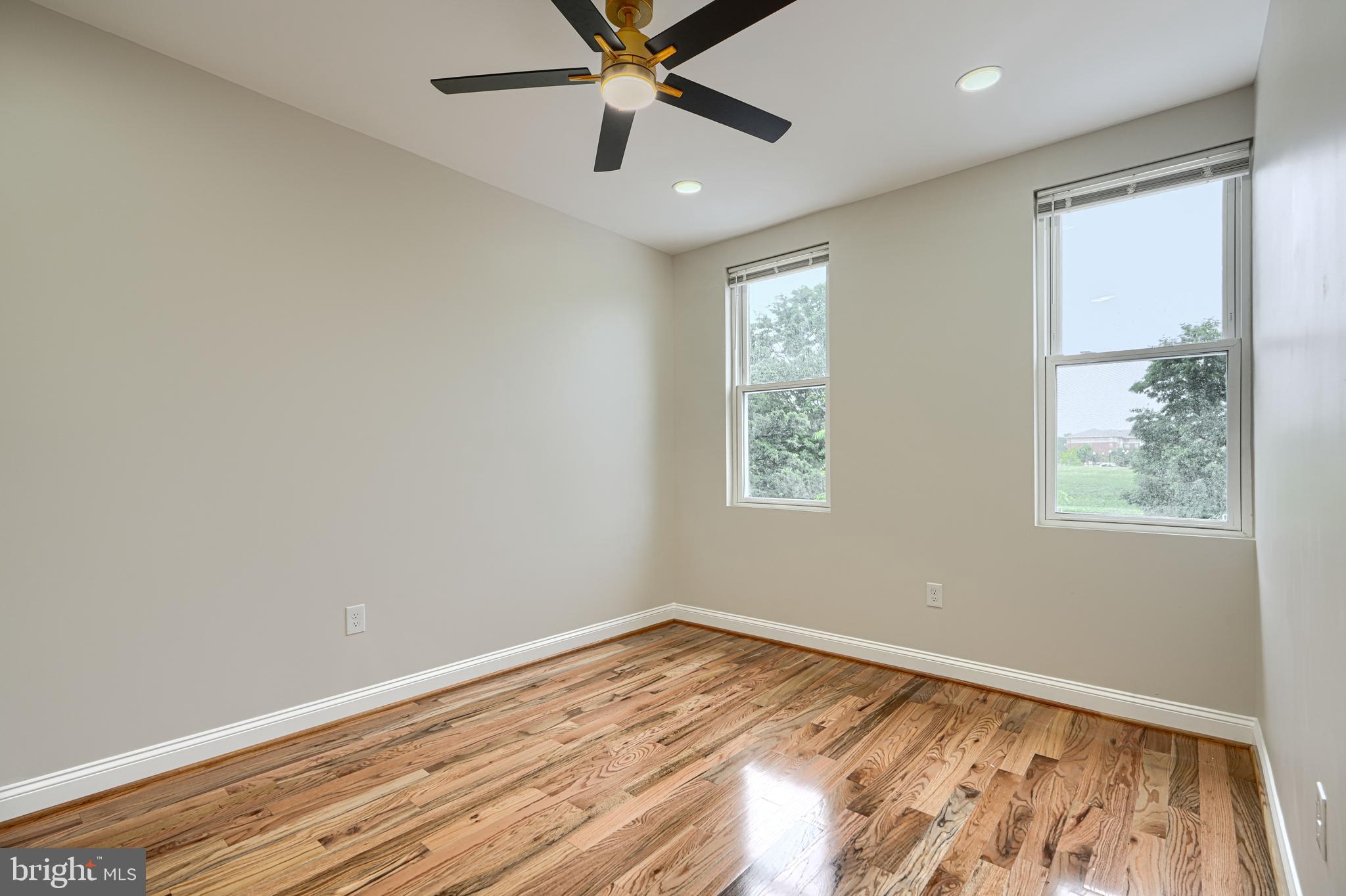 WAVERLY - Residential