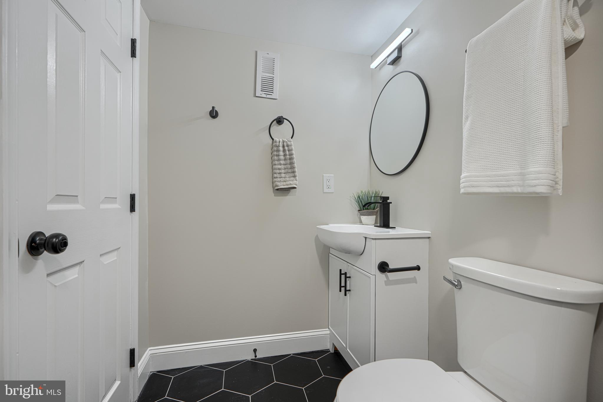 WAVERLY - Residential
