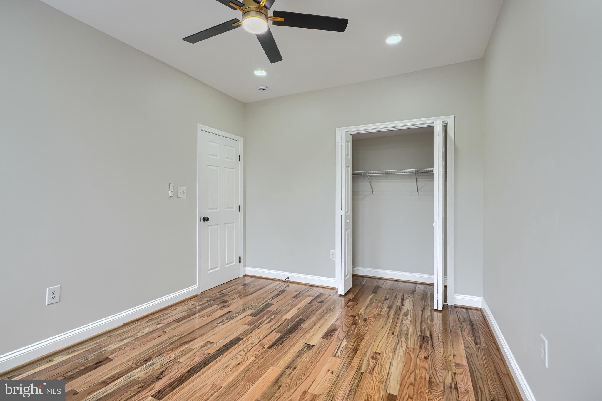 WAVERLY - Residential