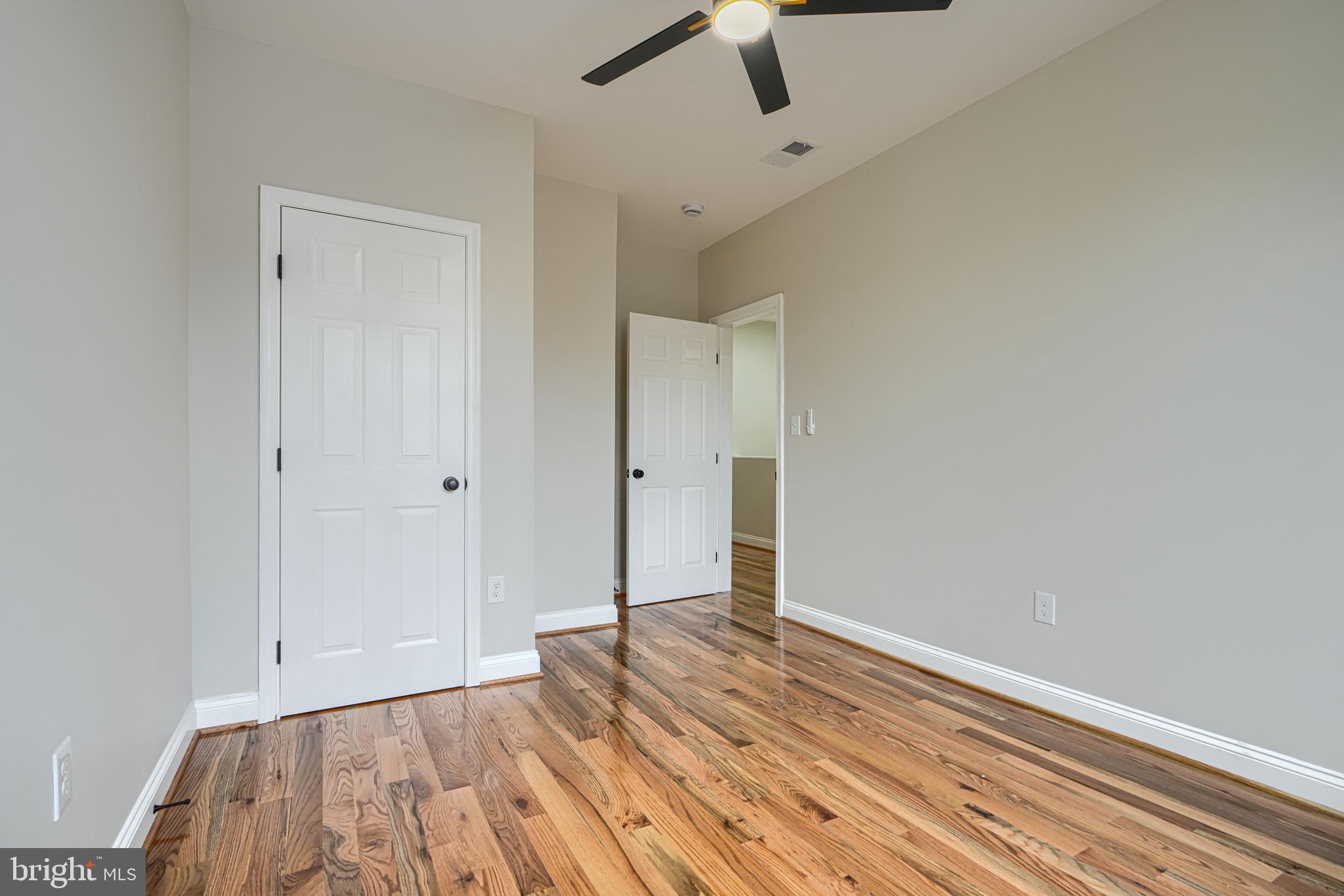WAVERLY - Residential