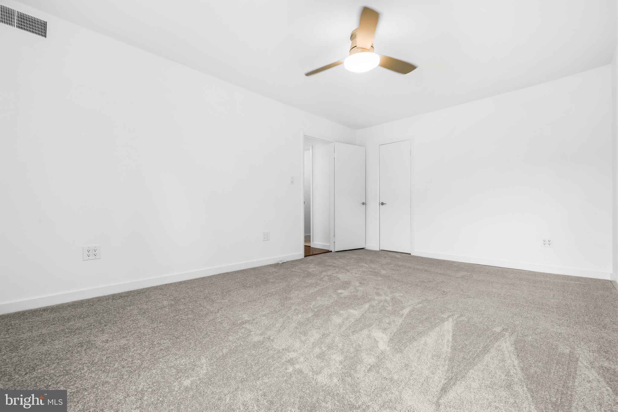 WALNUT GROVE - Residential