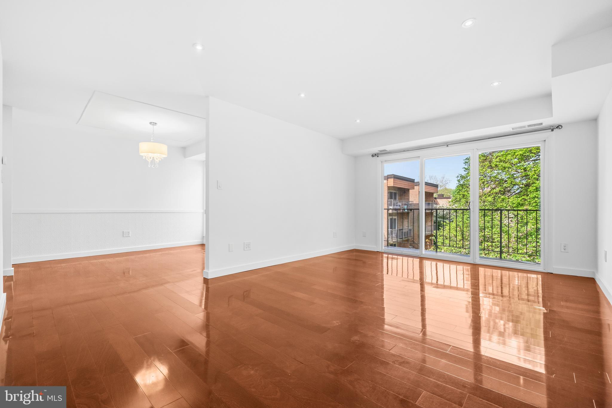 WALNUT GROVE - Residential